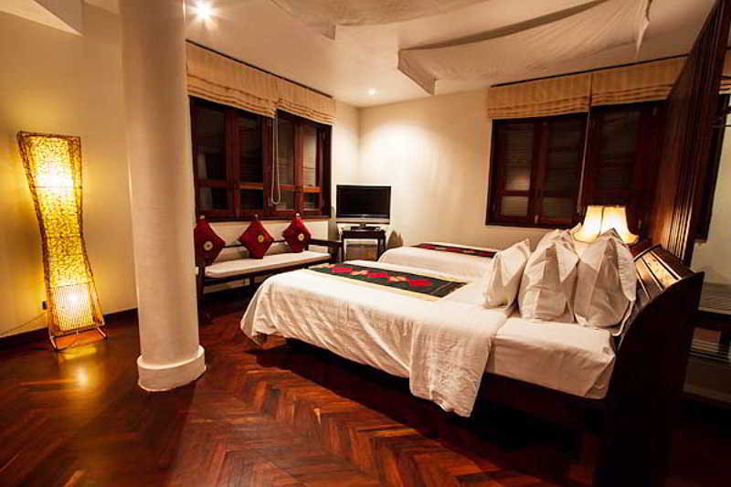 Indigo House Hotel