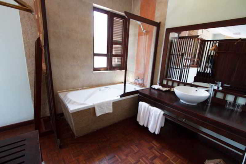 Indigo House Hotel