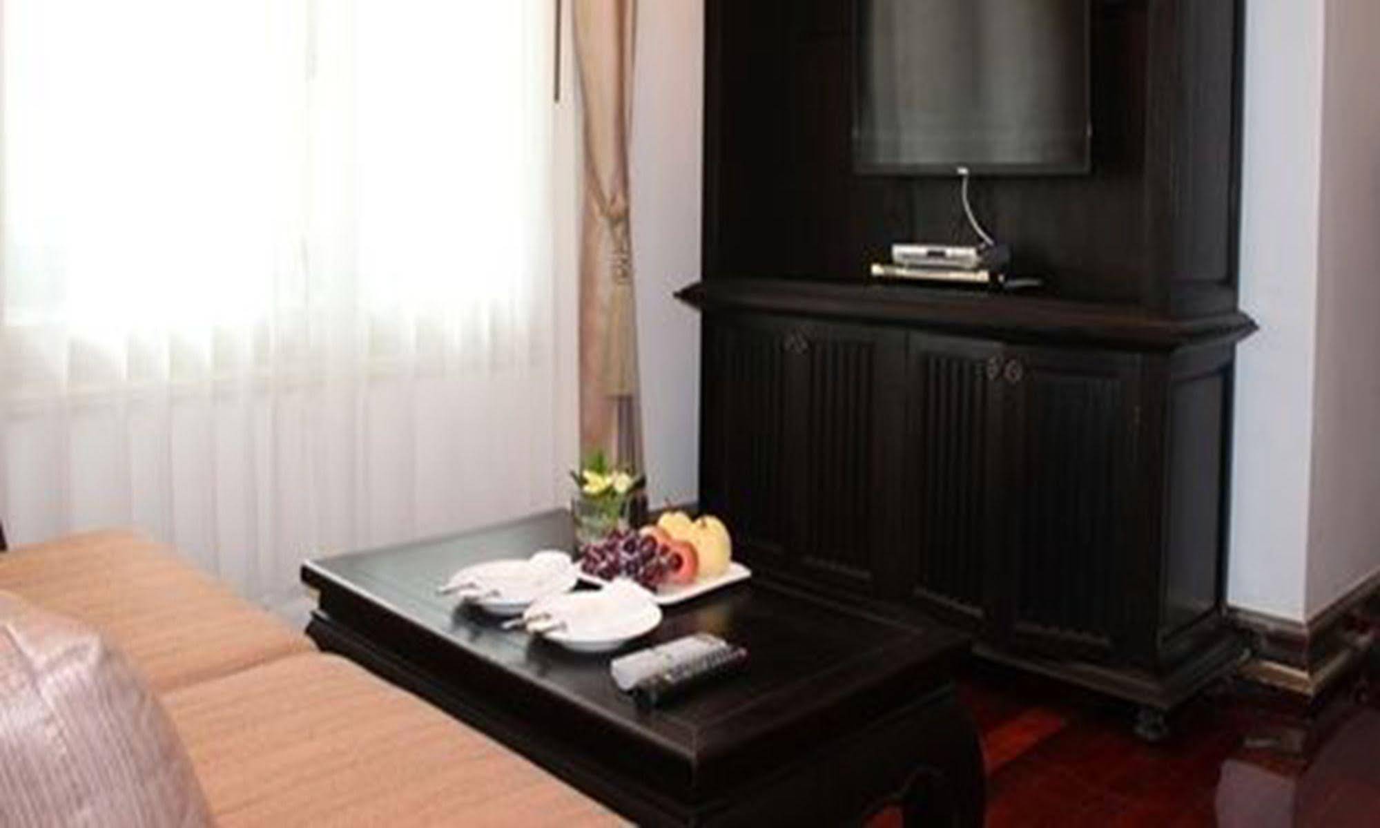 Jing Land Hotel