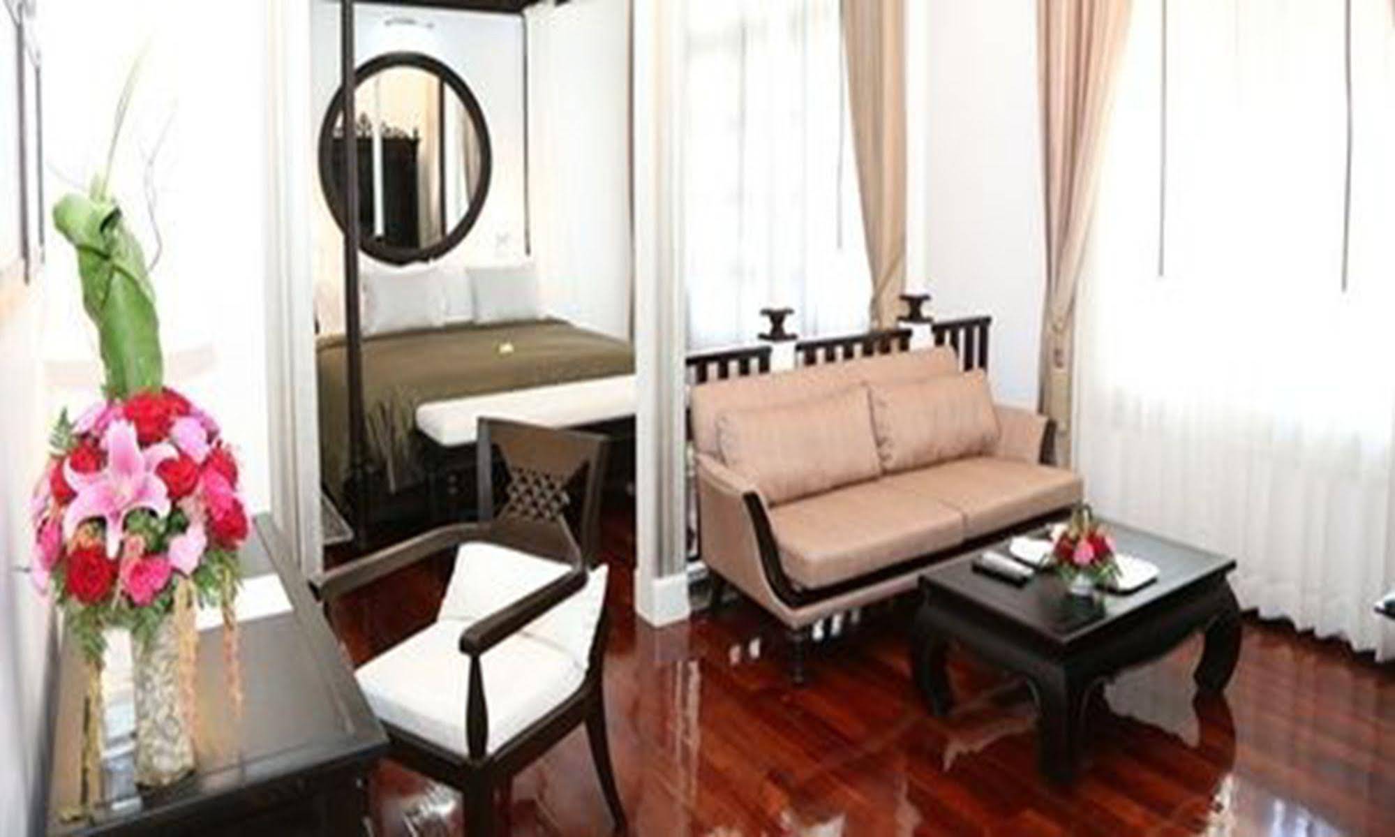 Jing Land Hotel