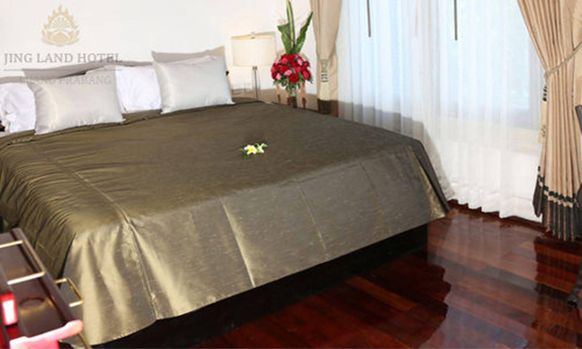 Jing Land Hotel
