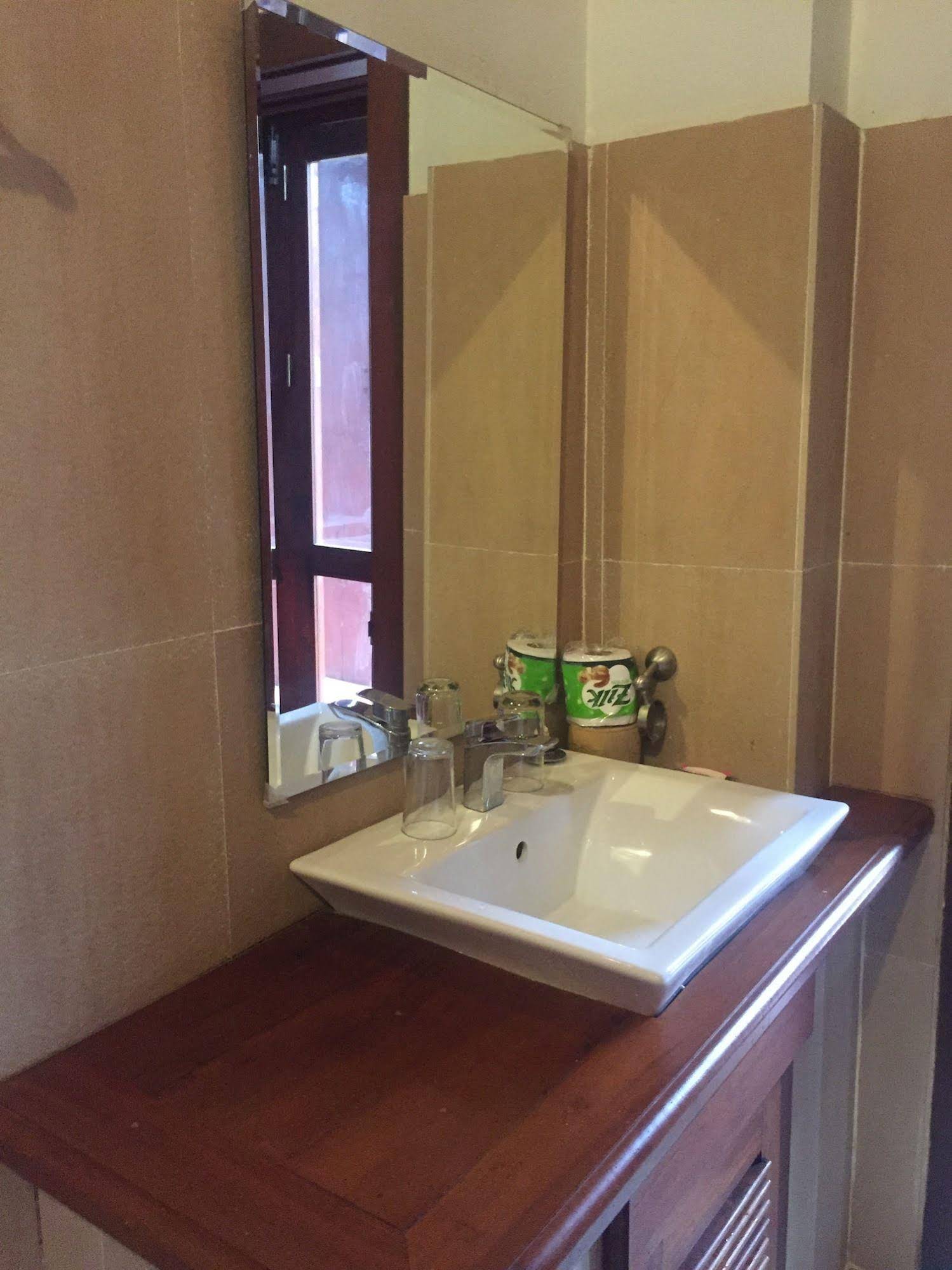 Lakhangthong Boutique Hotel