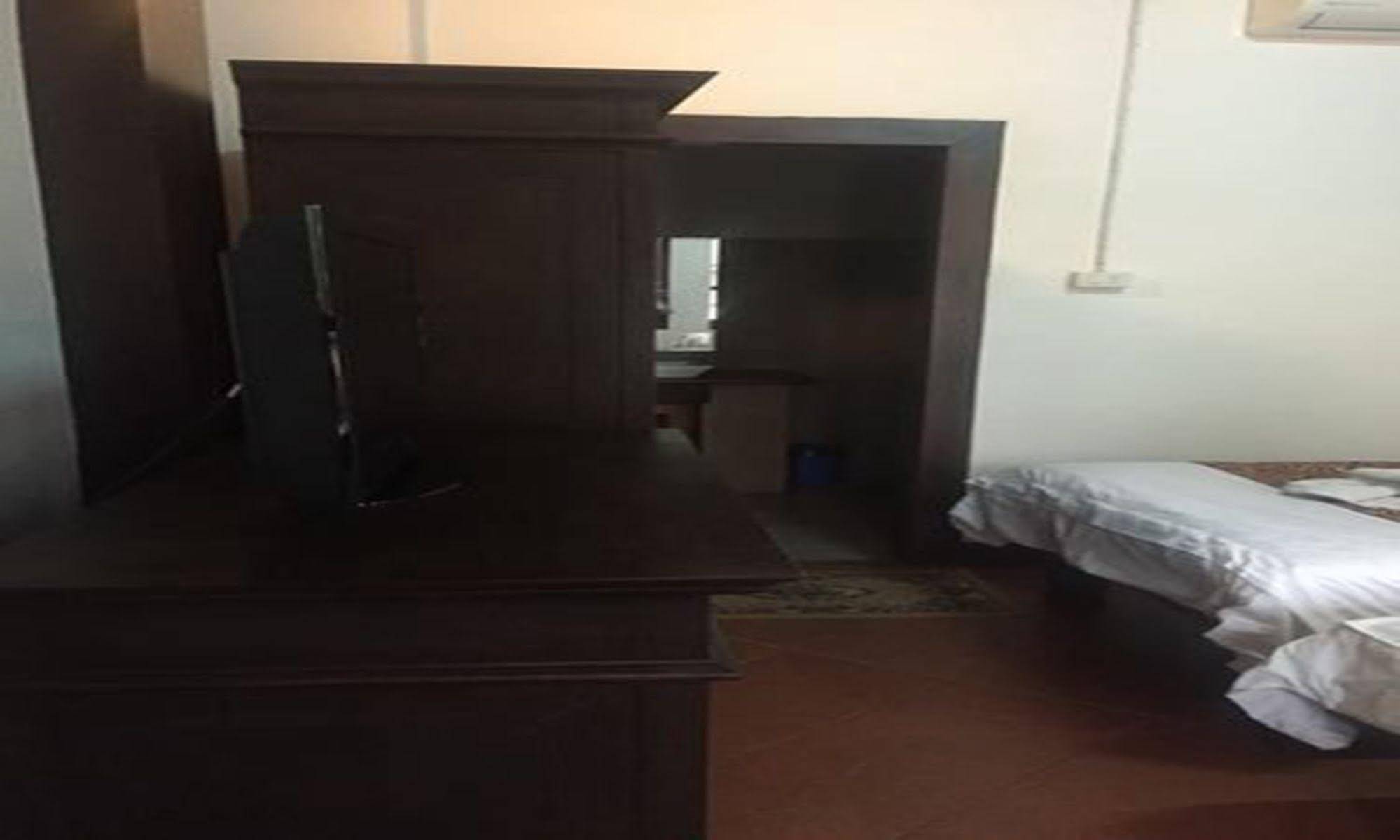 Lakhangthong Boutique Hotel