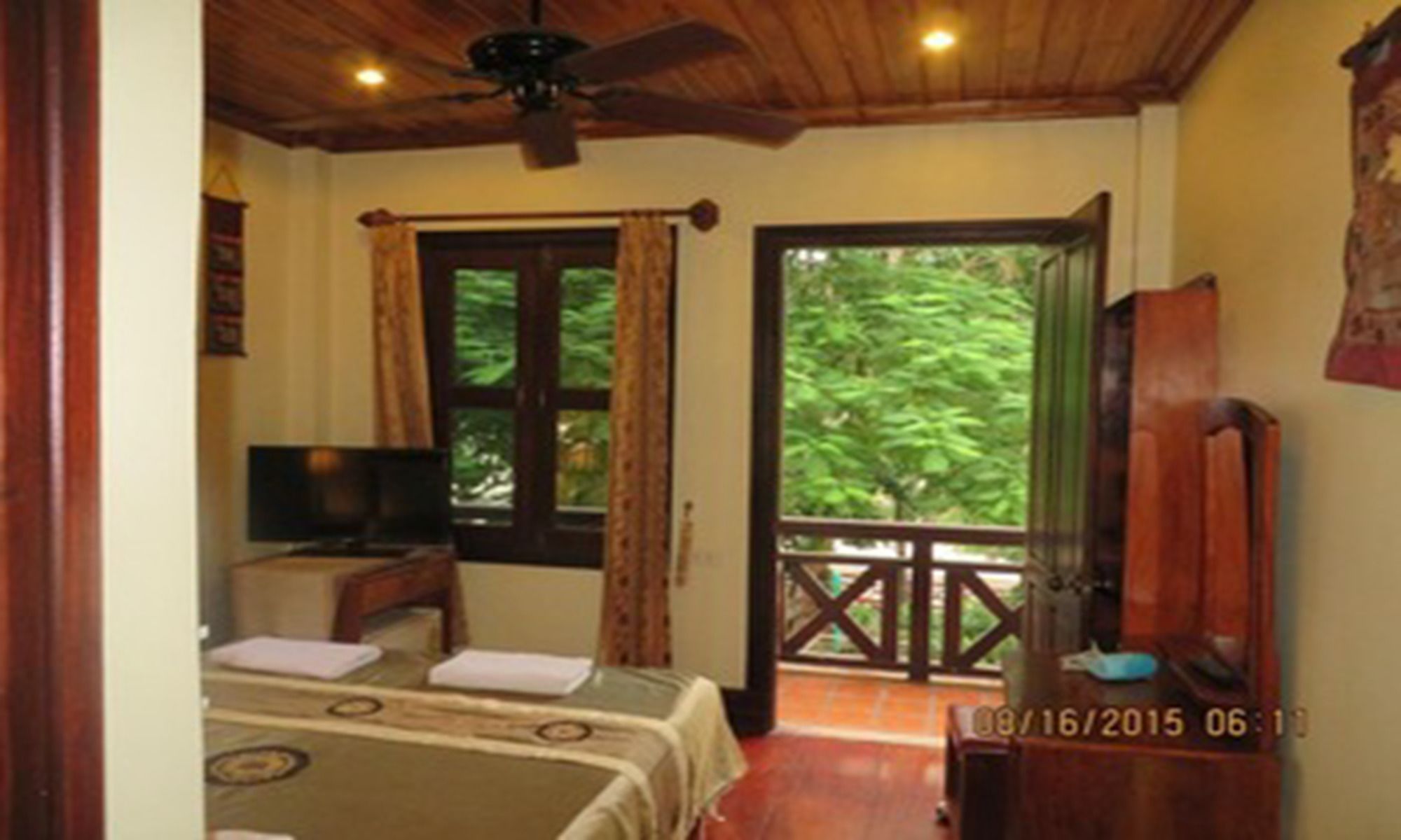 Lan Kham Riverside Hotel