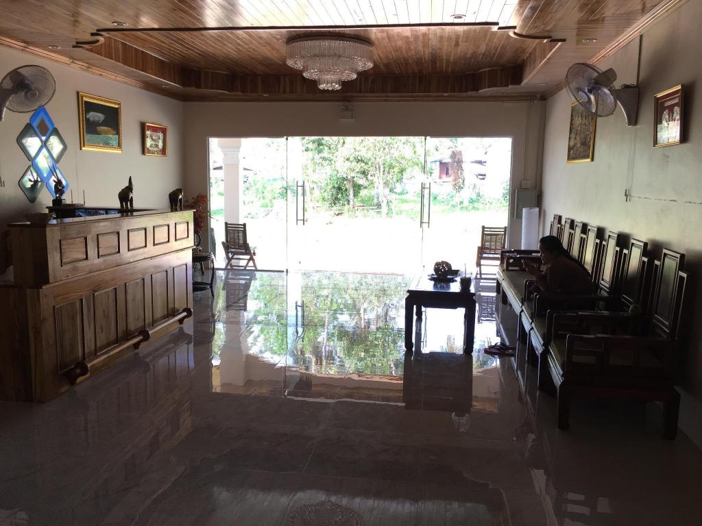 Leego Hotel