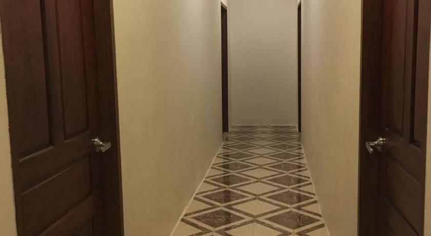 Leego Hotel