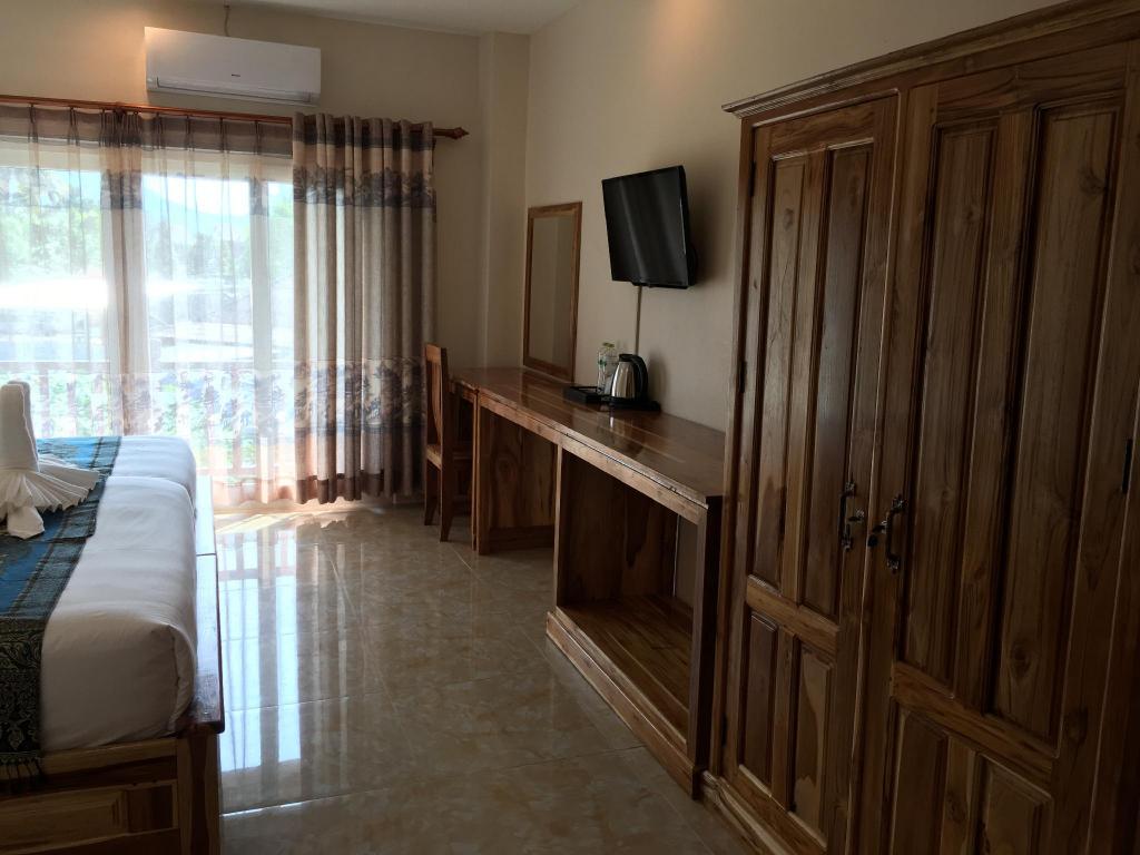 Leego Hotel