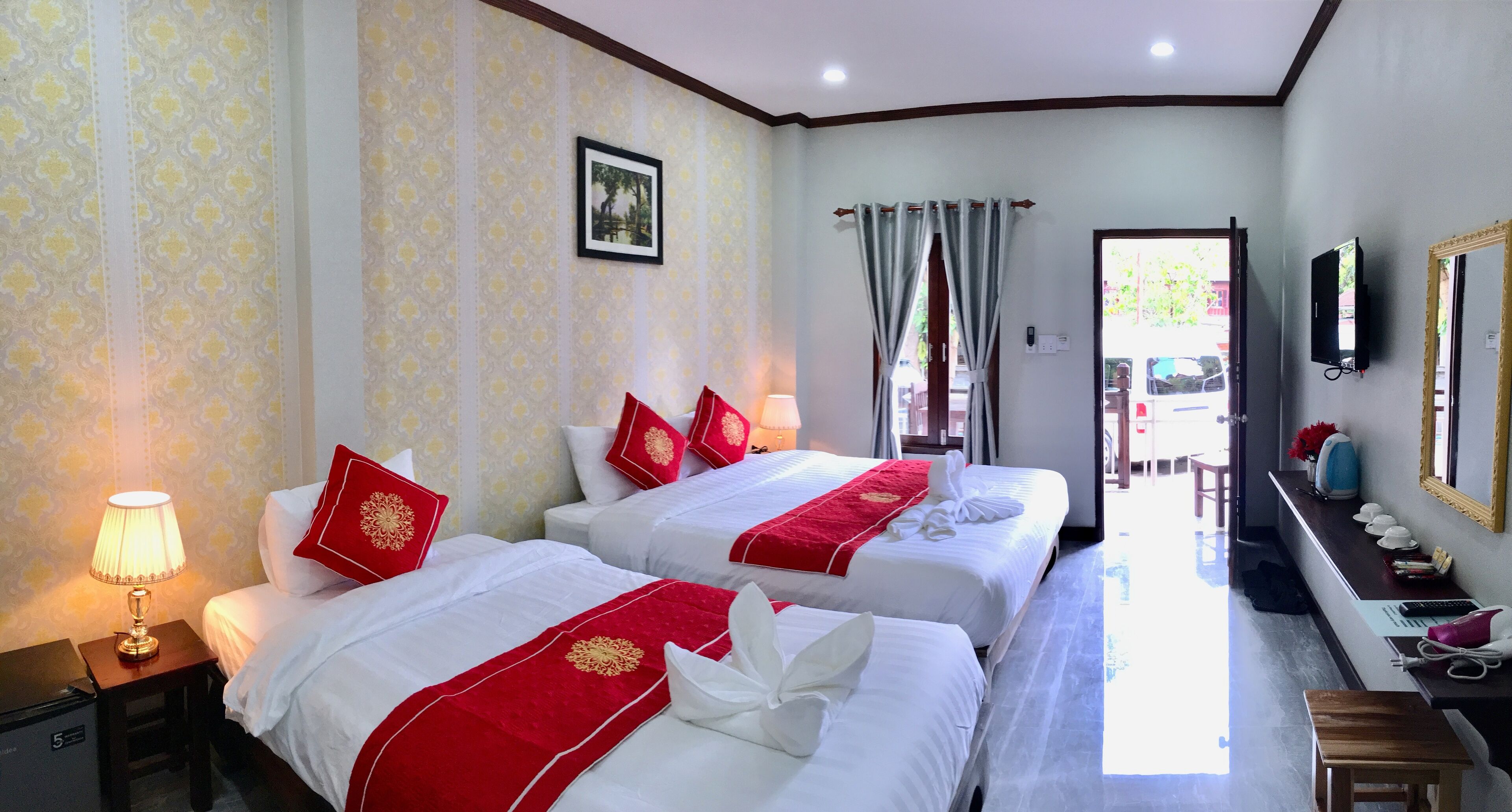 Le KhounSok Boutique Hotel