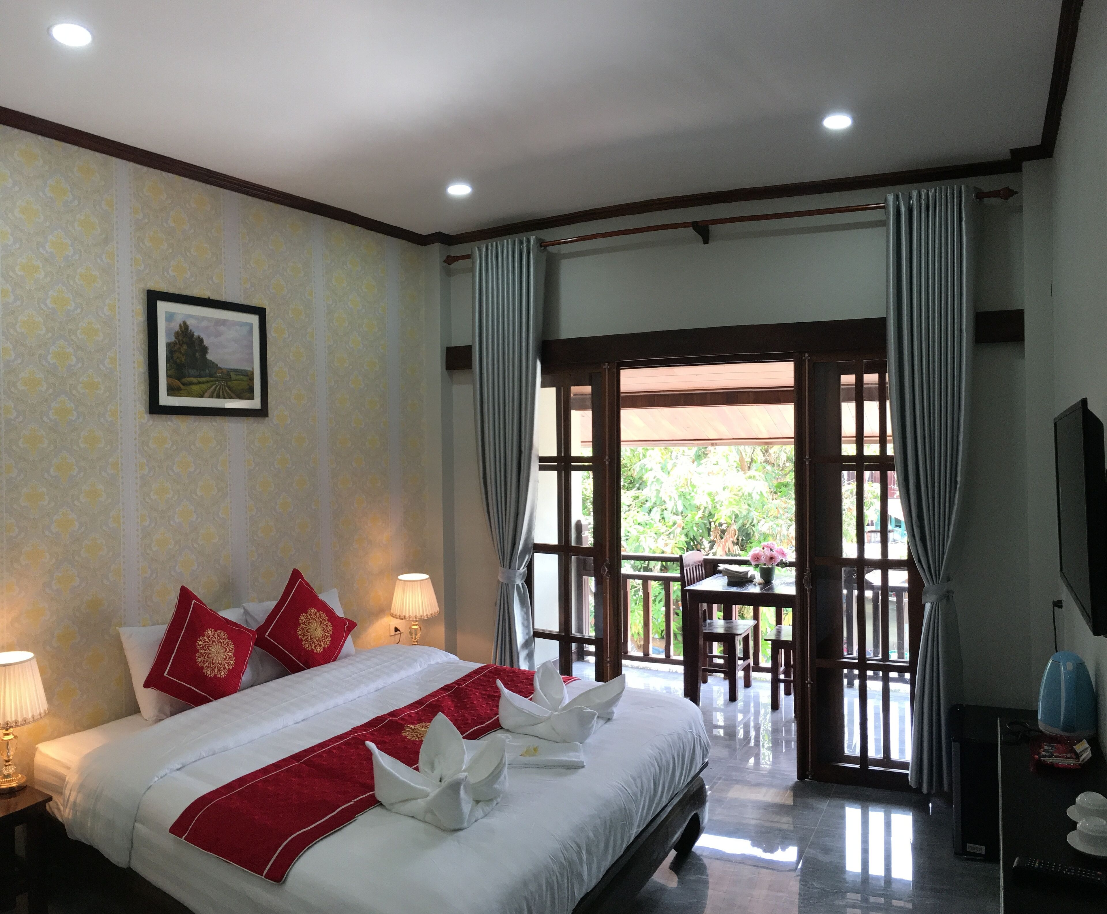 Le KhounSok Boutique Hotel