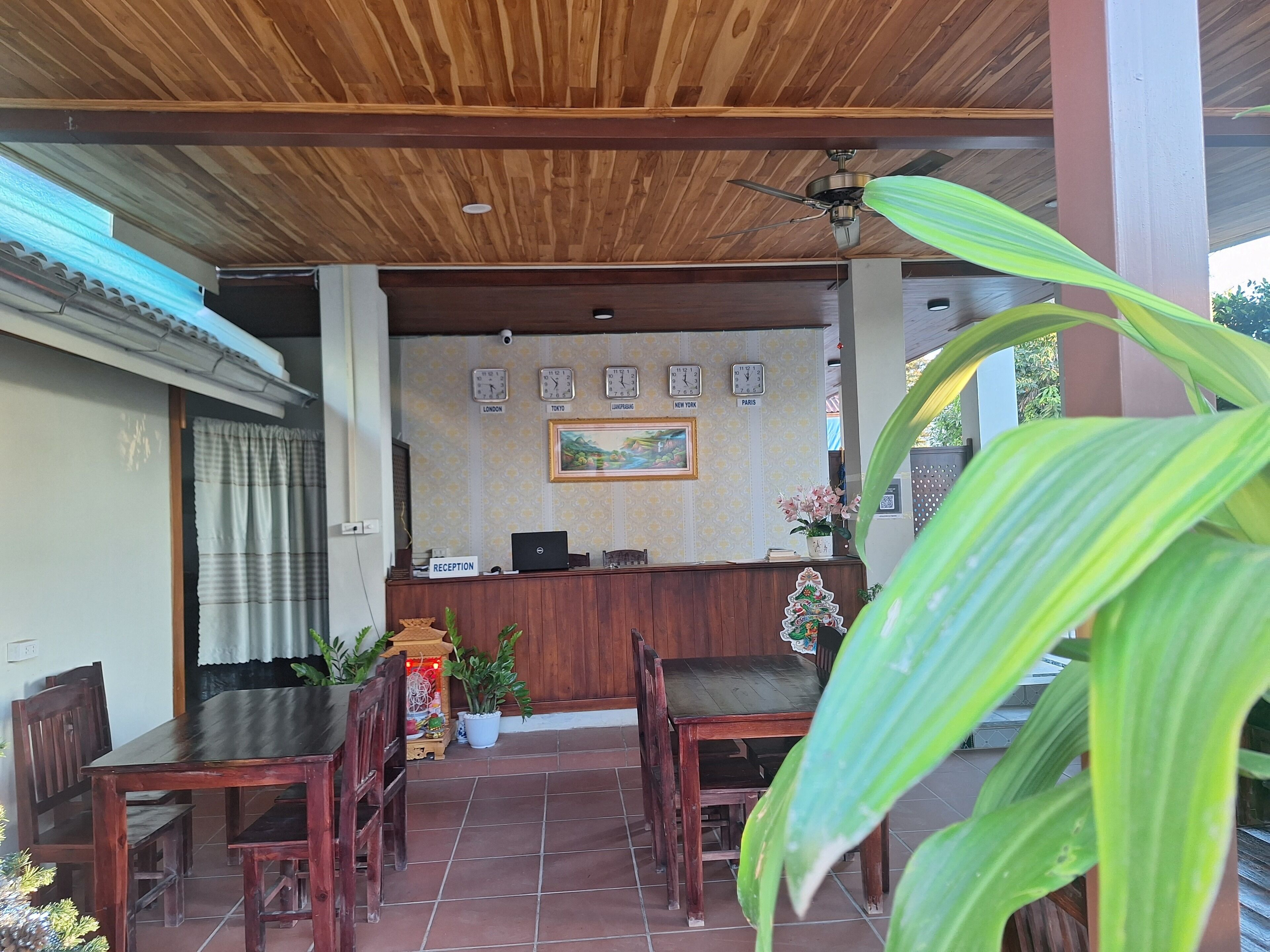 Le KhounSok Boutique Hotel