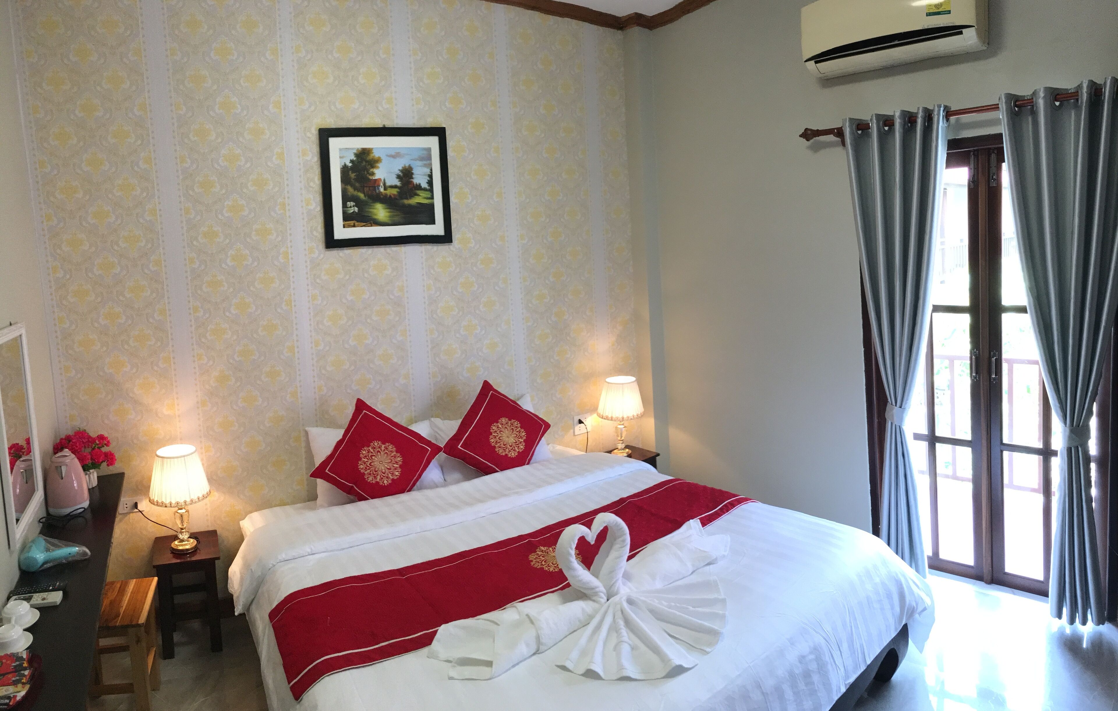 Le KhounSok Boutique Hotel