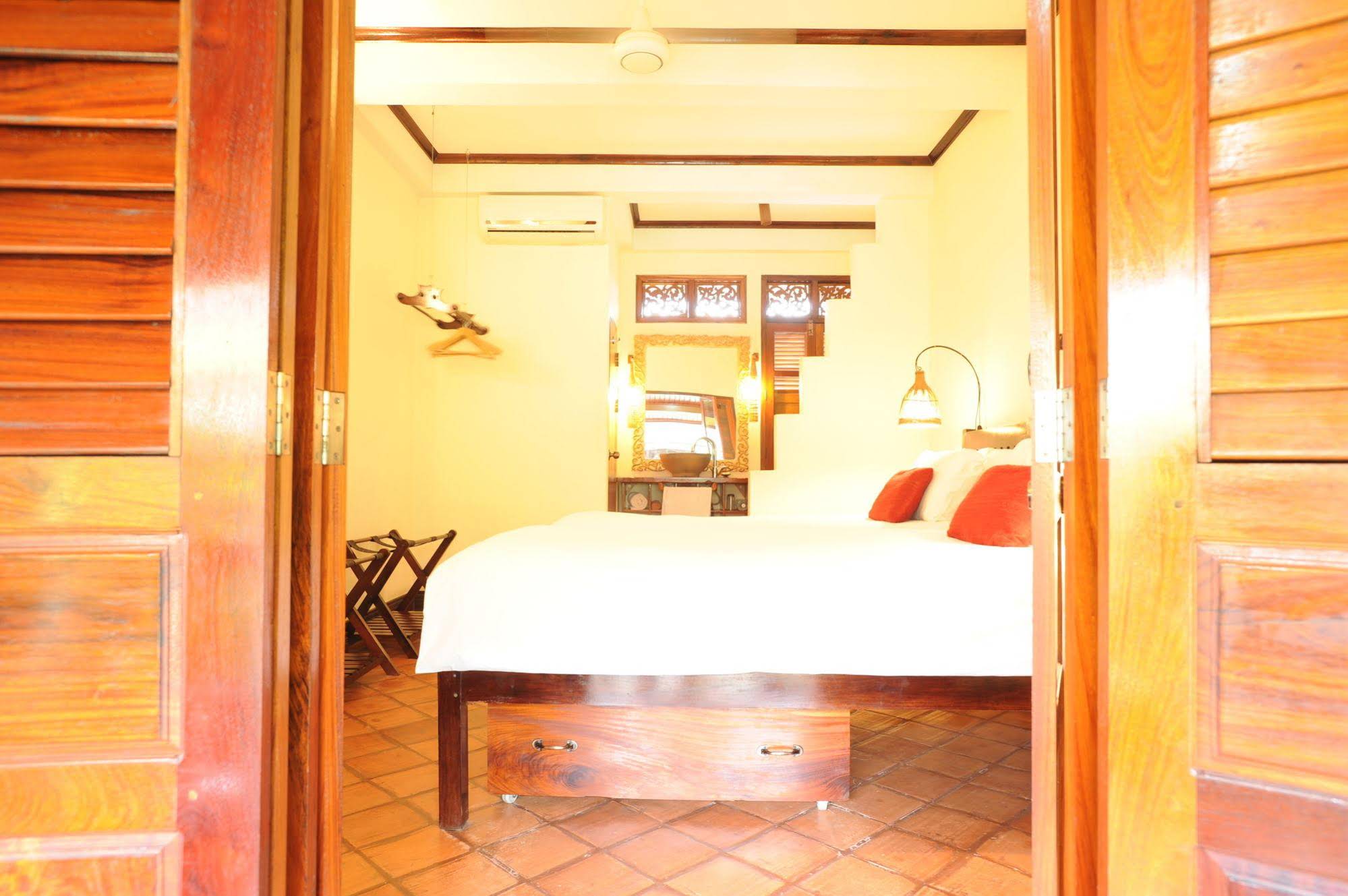 Lotus Villa
