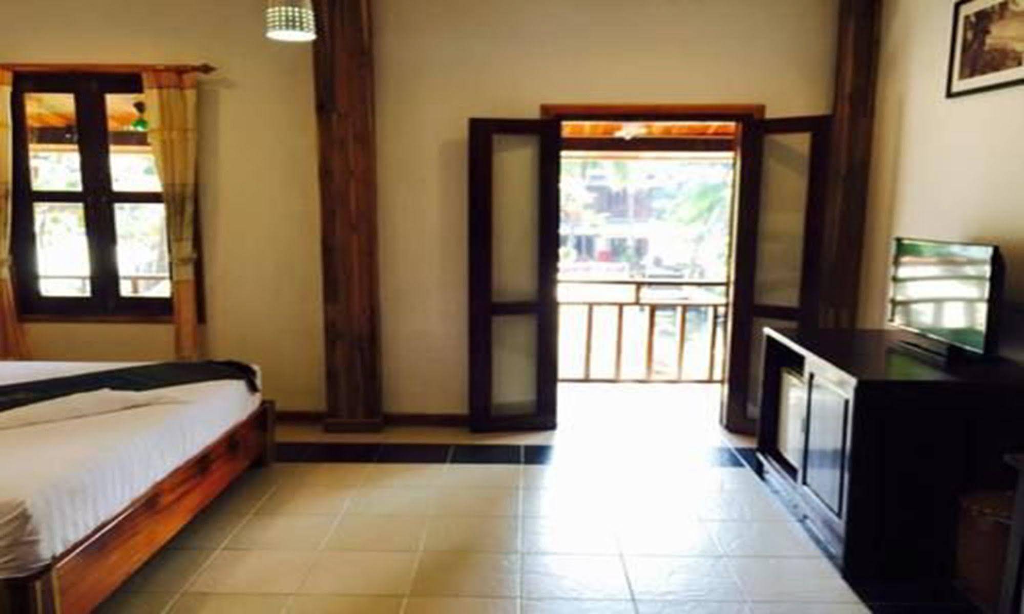 Luang Prabang Oasis - Villa Namnuea