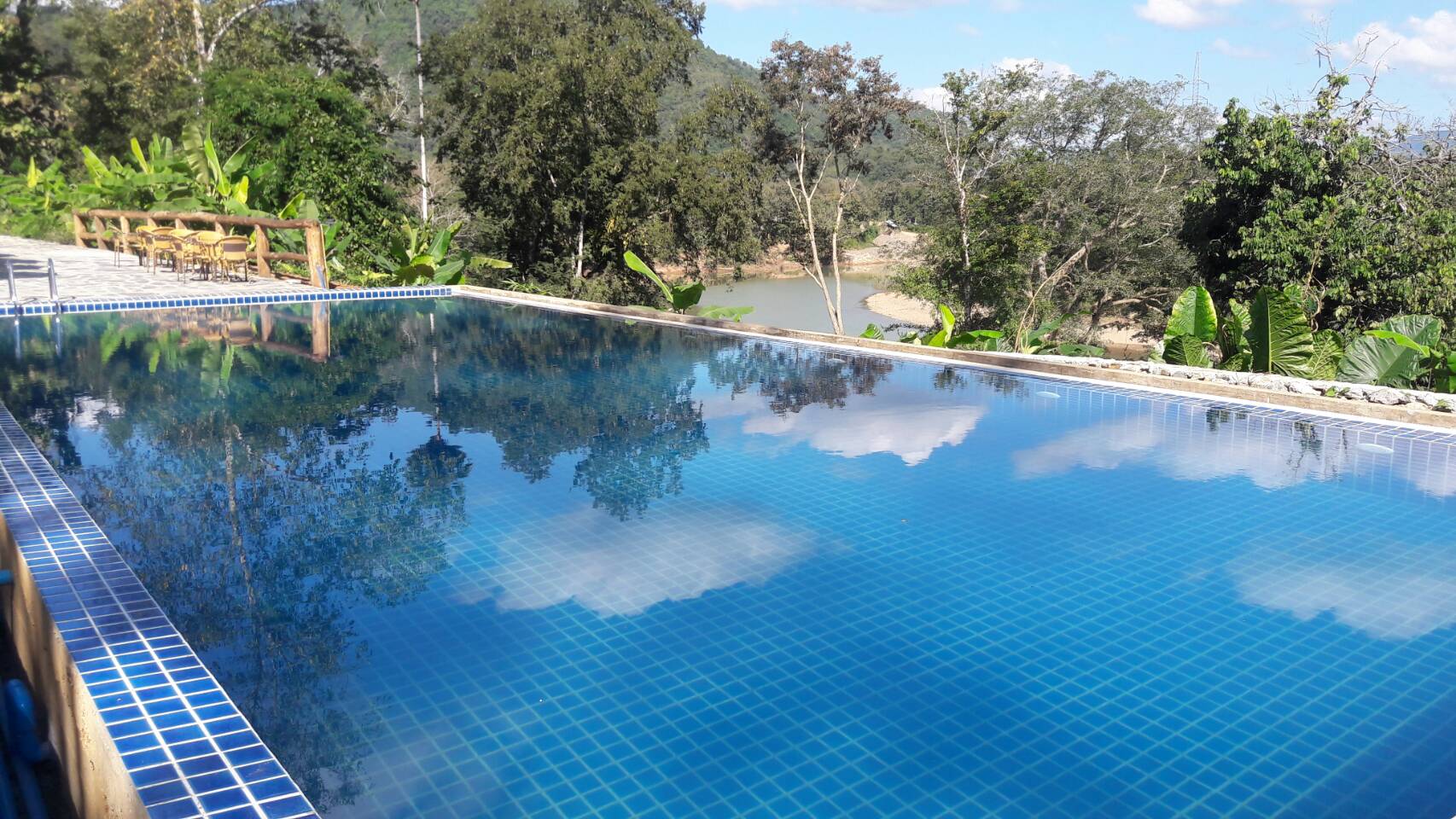 Mahout Hotel