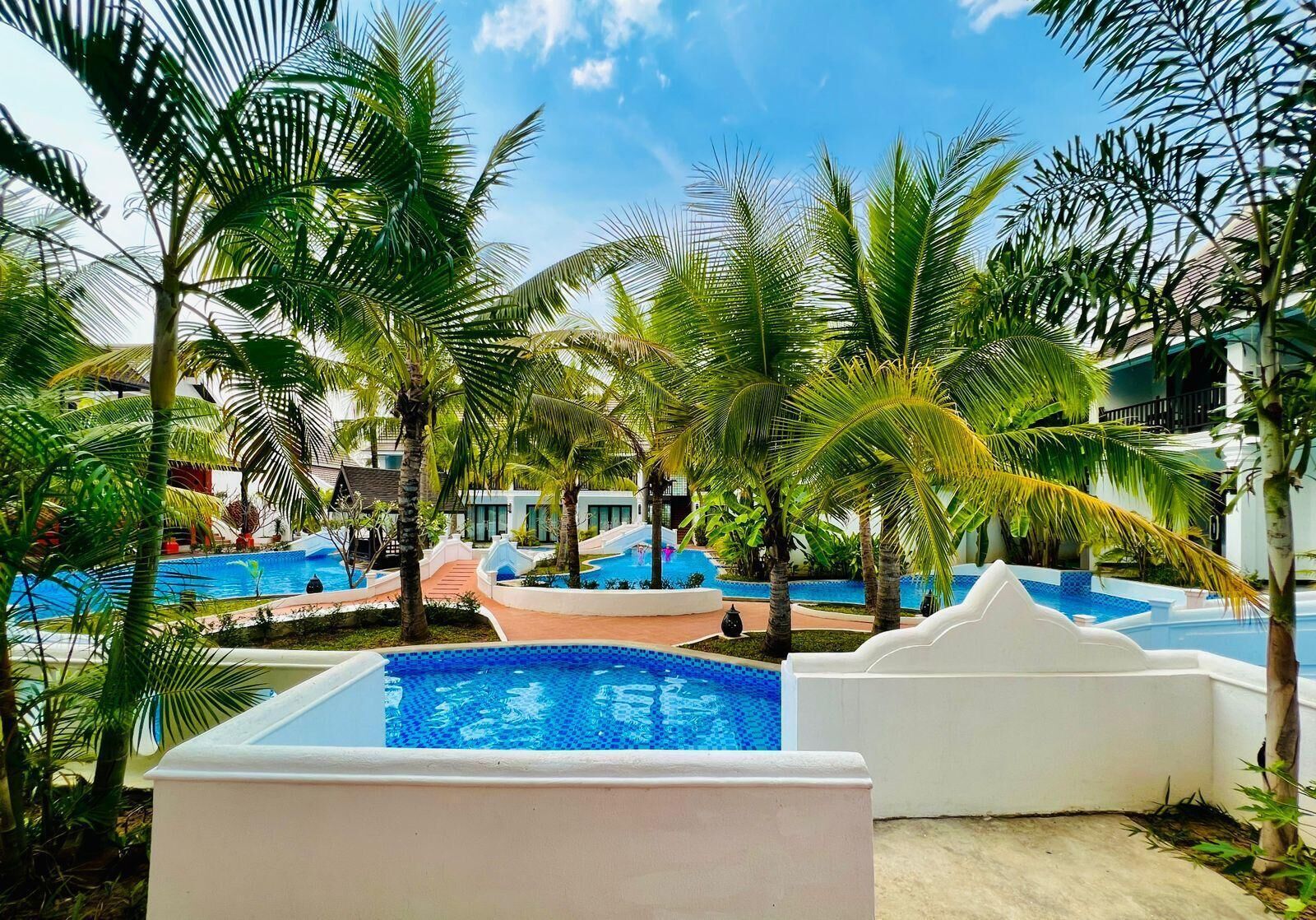 Manyo Hotel And Resort