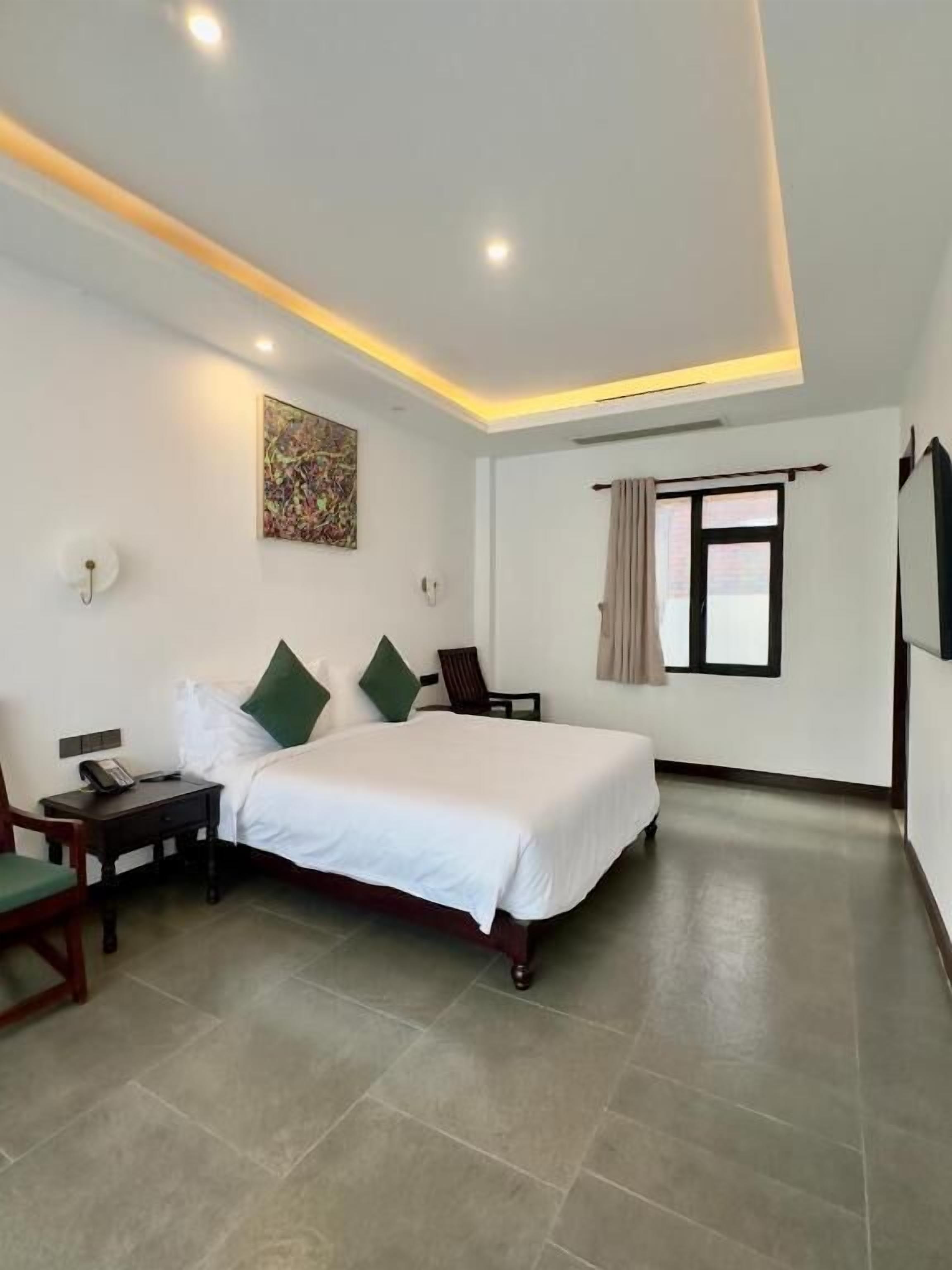 Manyo Hotel And Resort