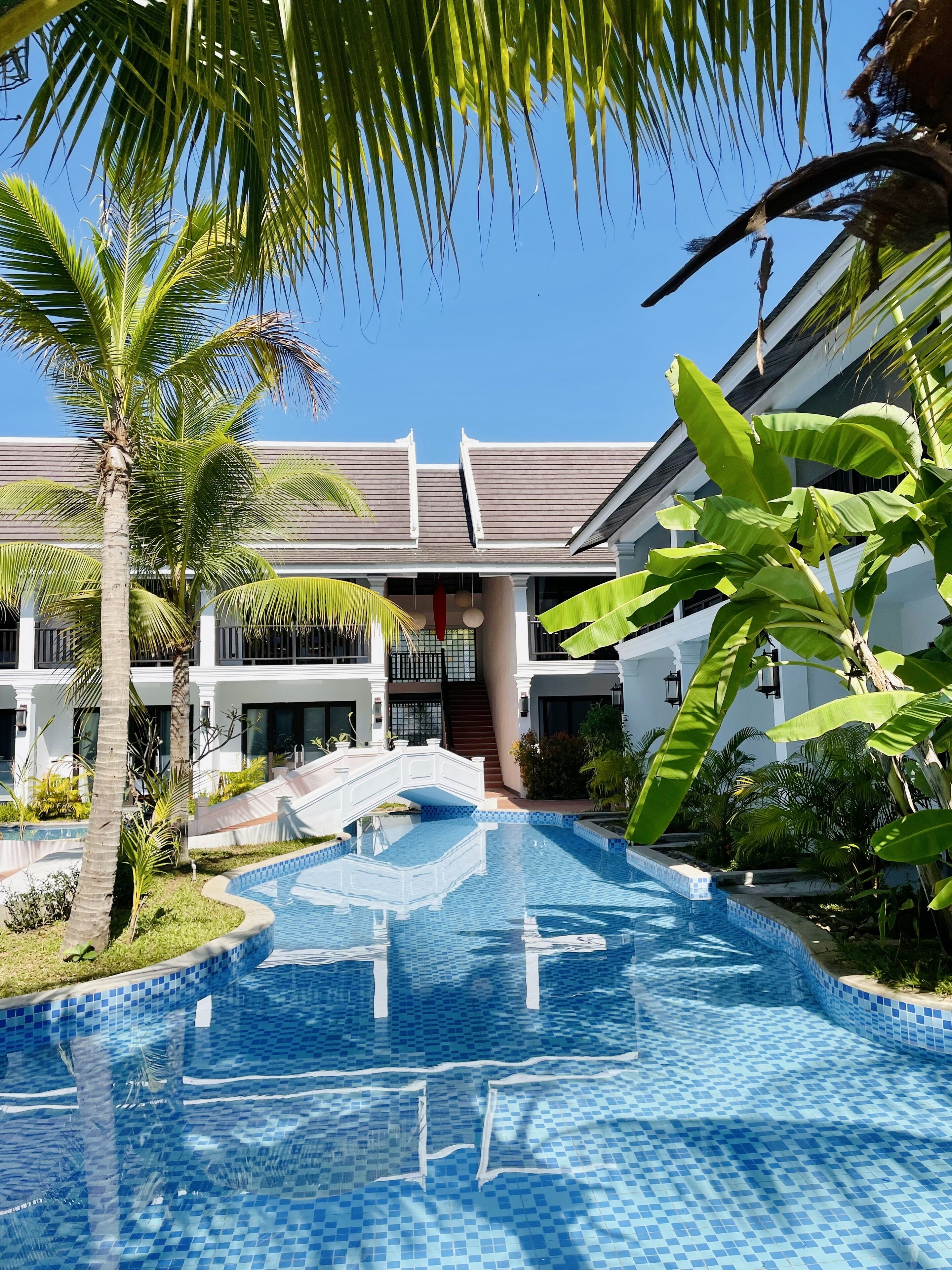 Manyo Hotel And Resort