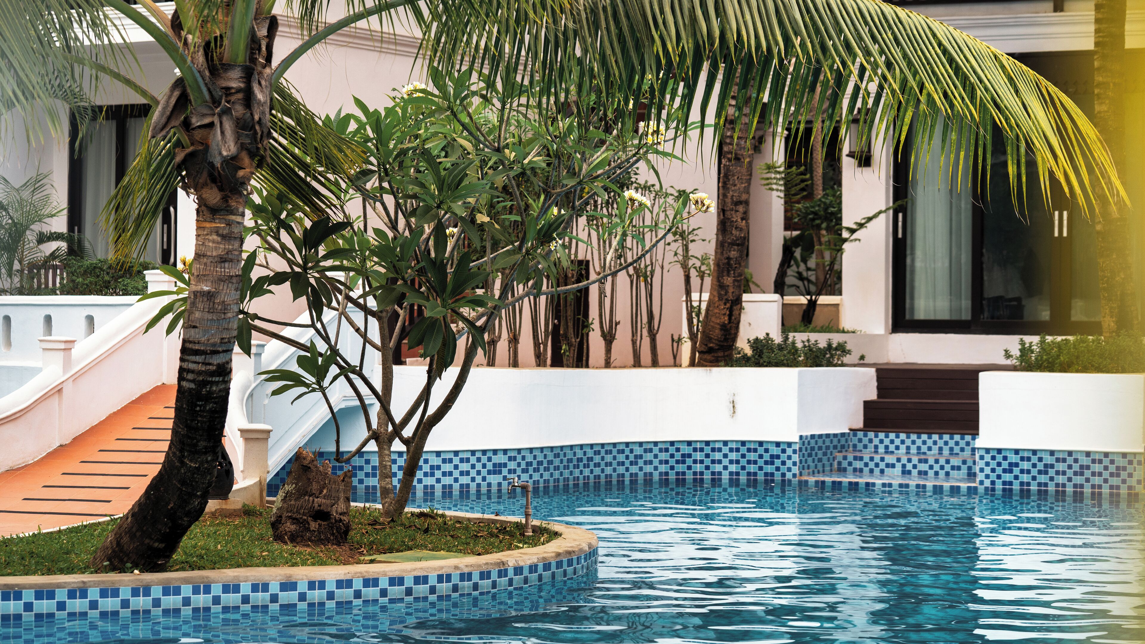Manyo Hotel And Resort