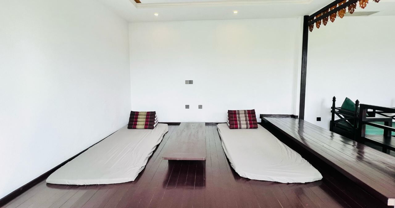 Manyo Hotel And Resort