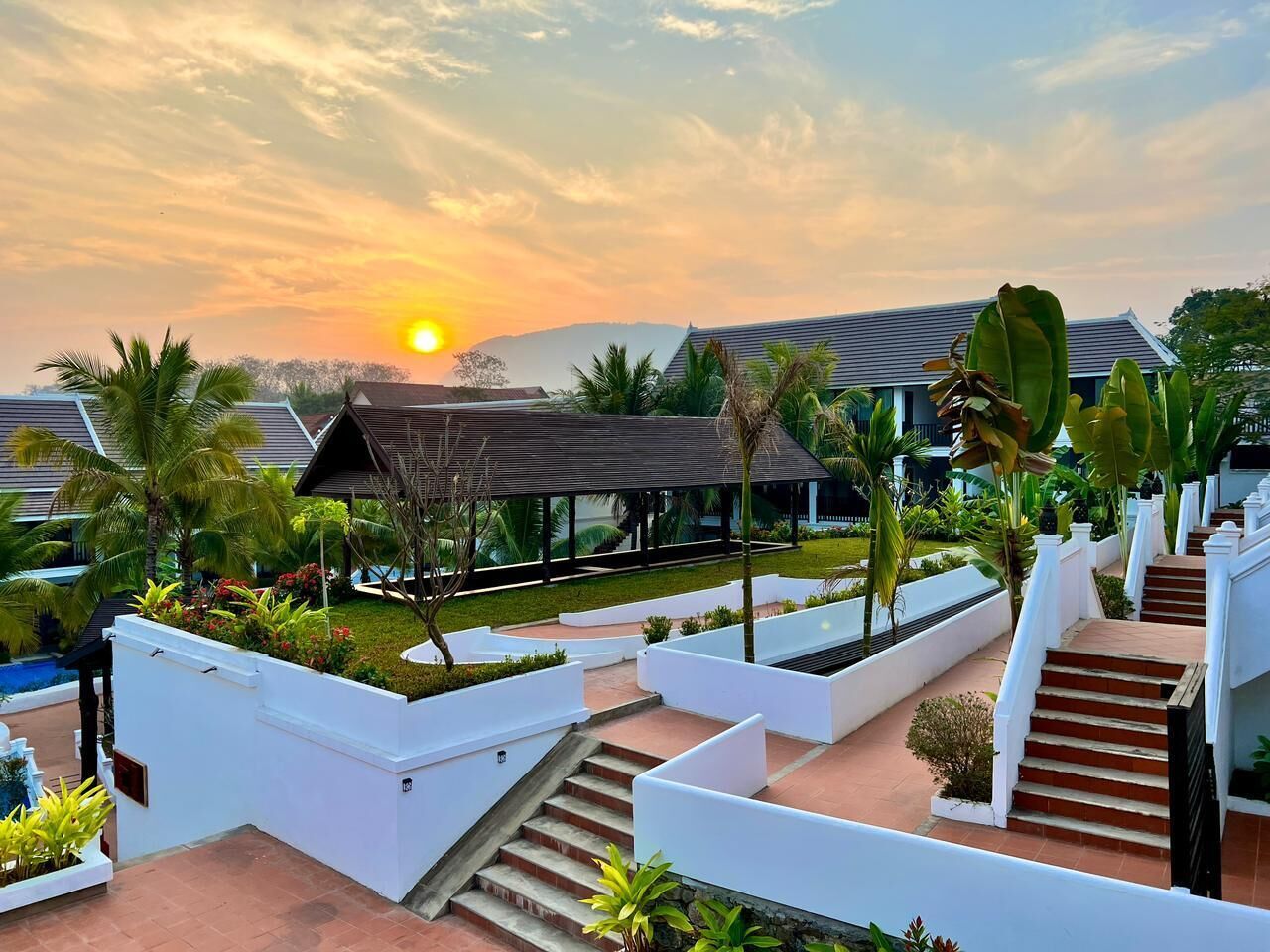 Manyo Hotel And Resort