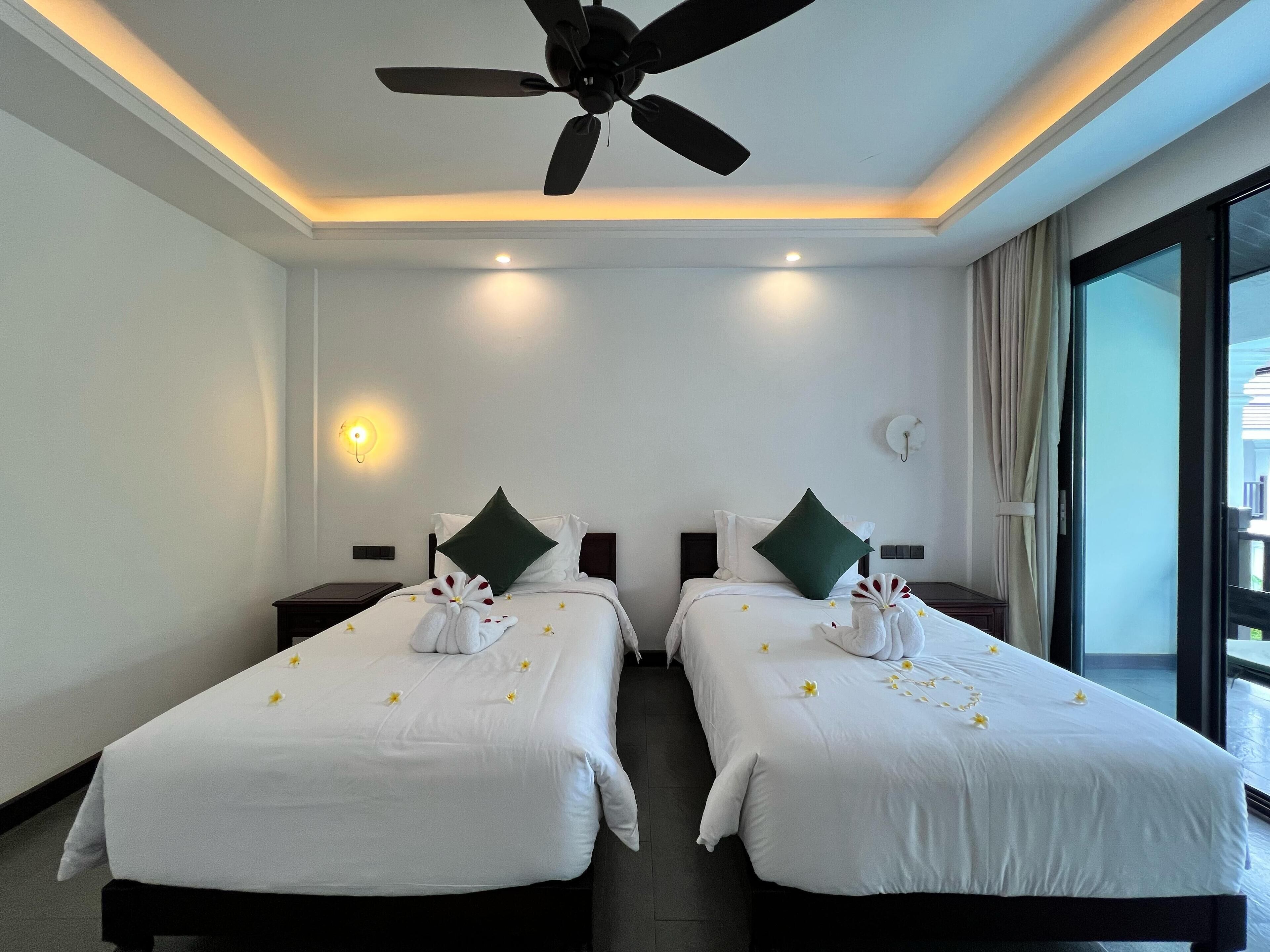 Manyo Hotel And Resort