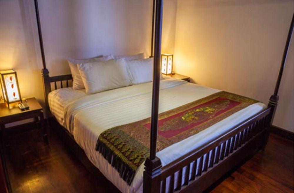 Chitchareune Muangluang Hotel