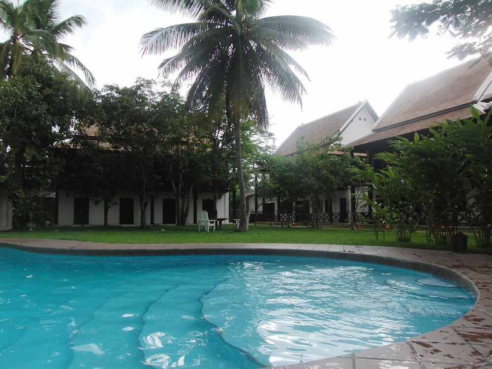 Chitchareune Muangluang Hotel