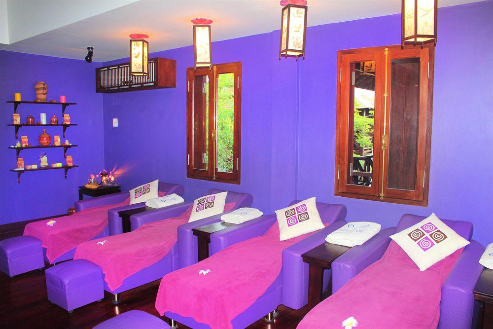 Chitchareune Muangluang Hotel