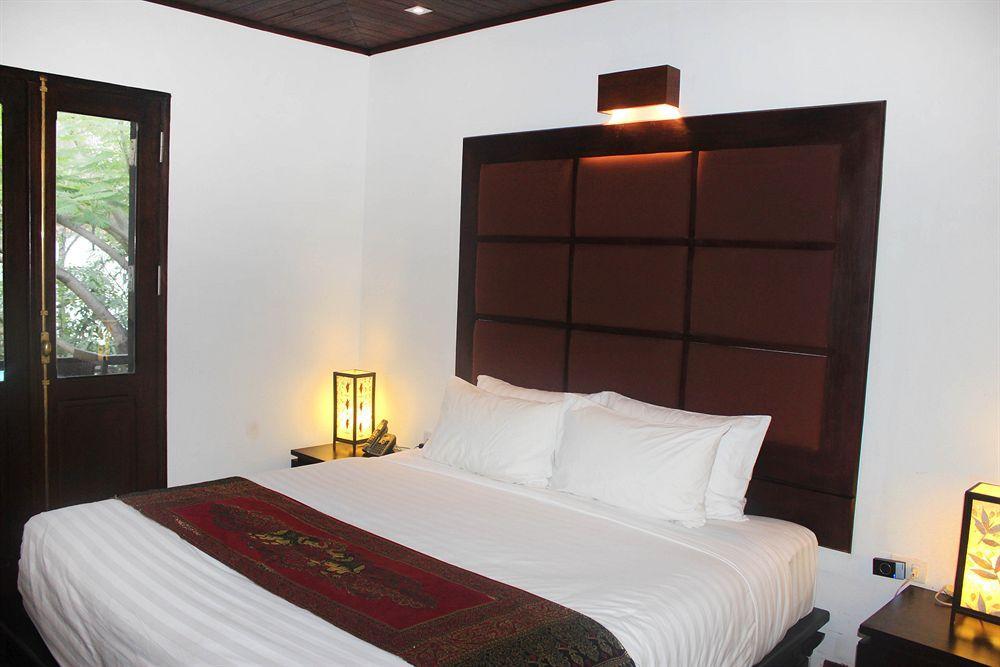 Chitchareune Muangluang Hotel