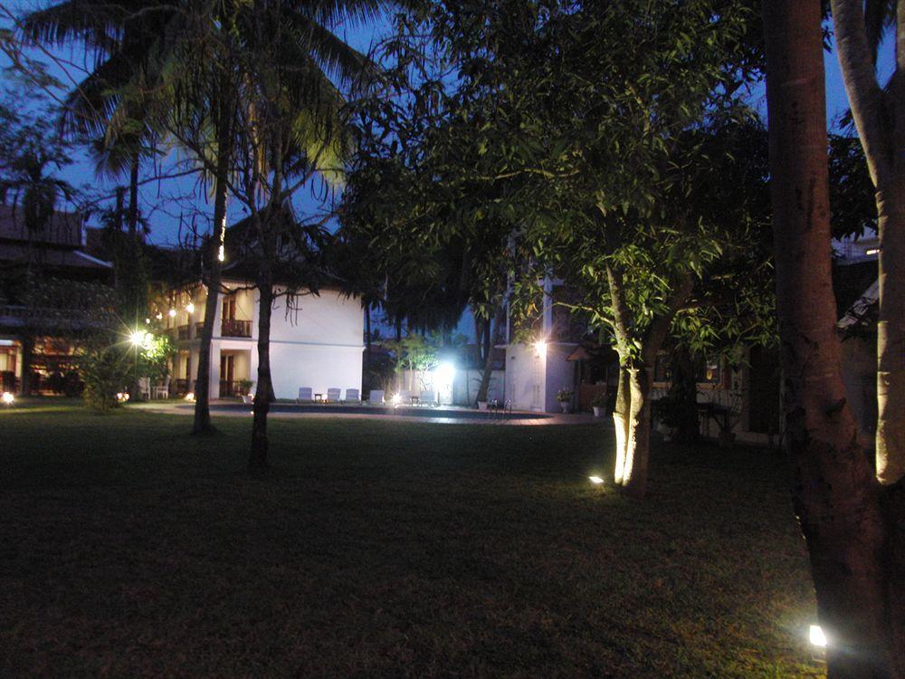 Chitchareune Muangluang Hotel