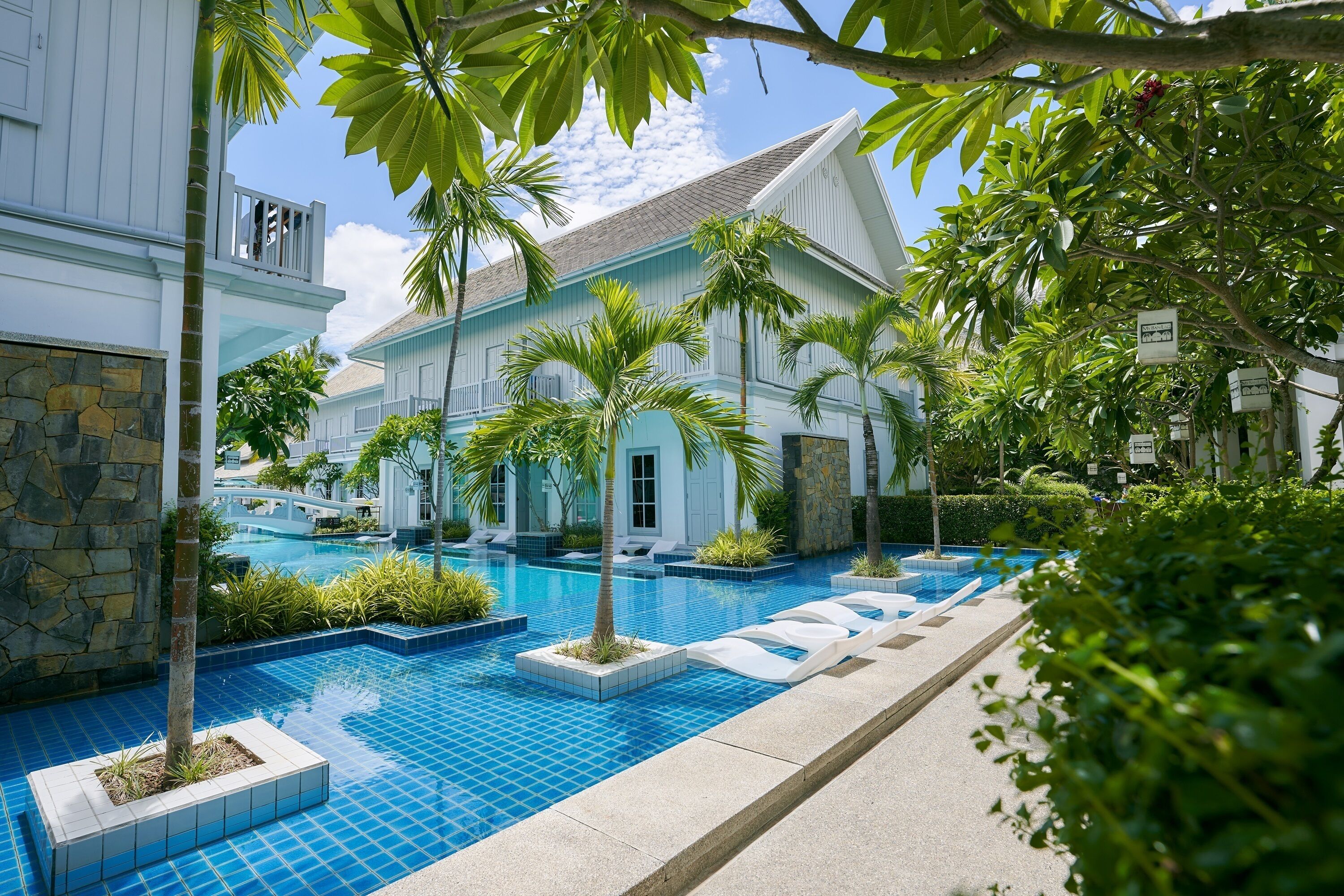 MyBanLao Hotel