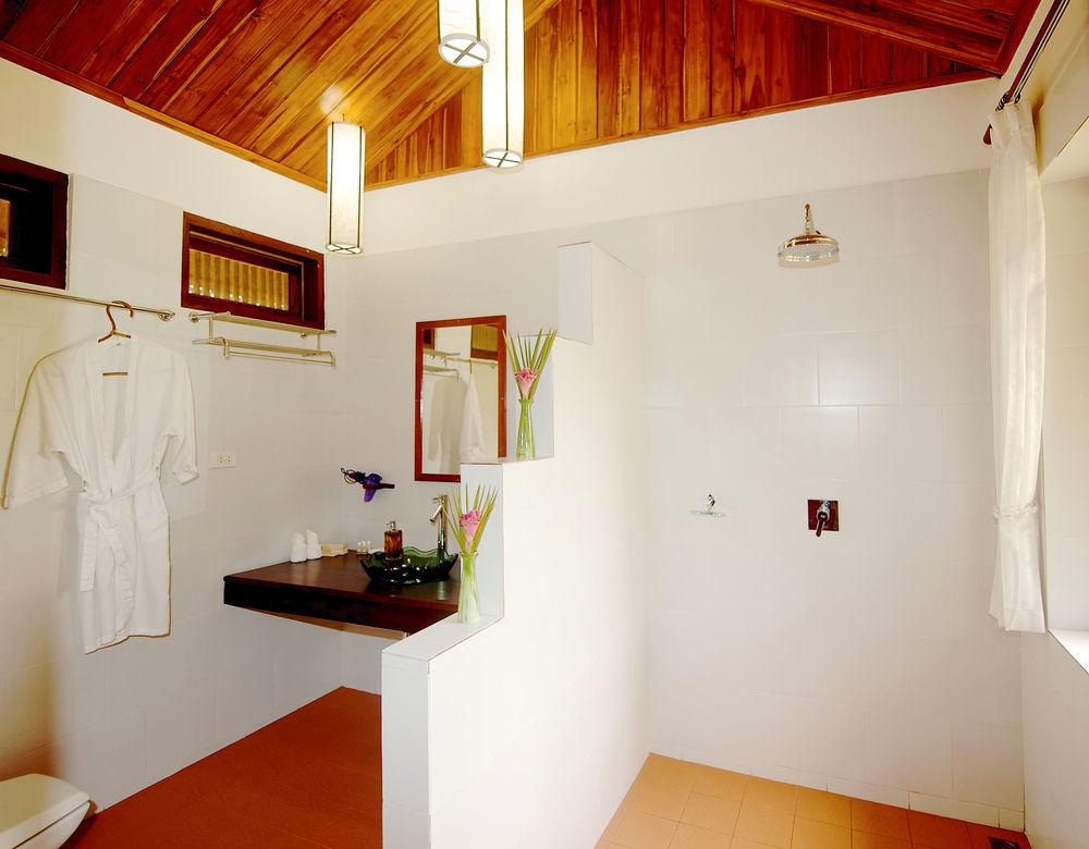 Nam Ou Riverside Resort