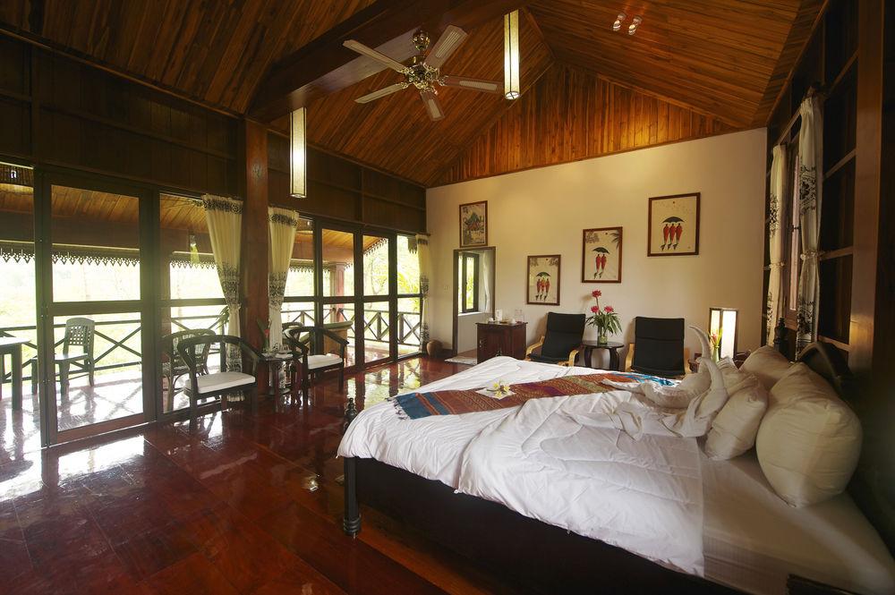 Nam Ou Riverside Resort