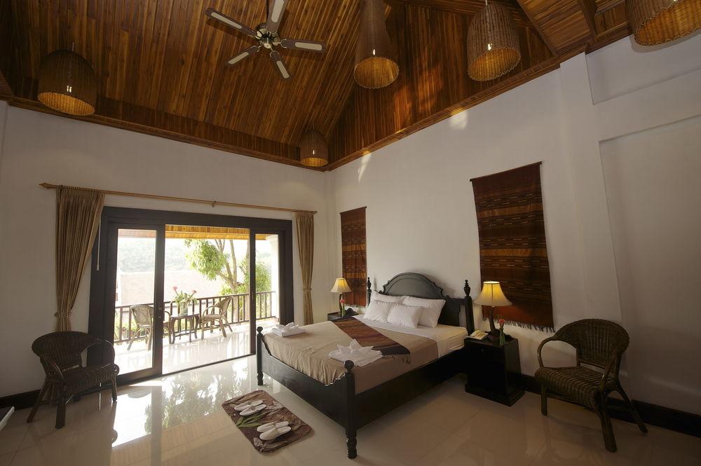 Nam Ou Riverside Resort