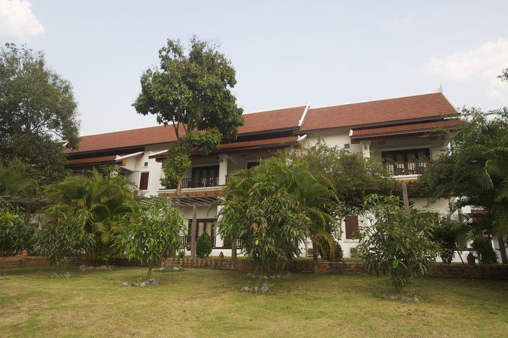 Nam Ou Riverside Resort