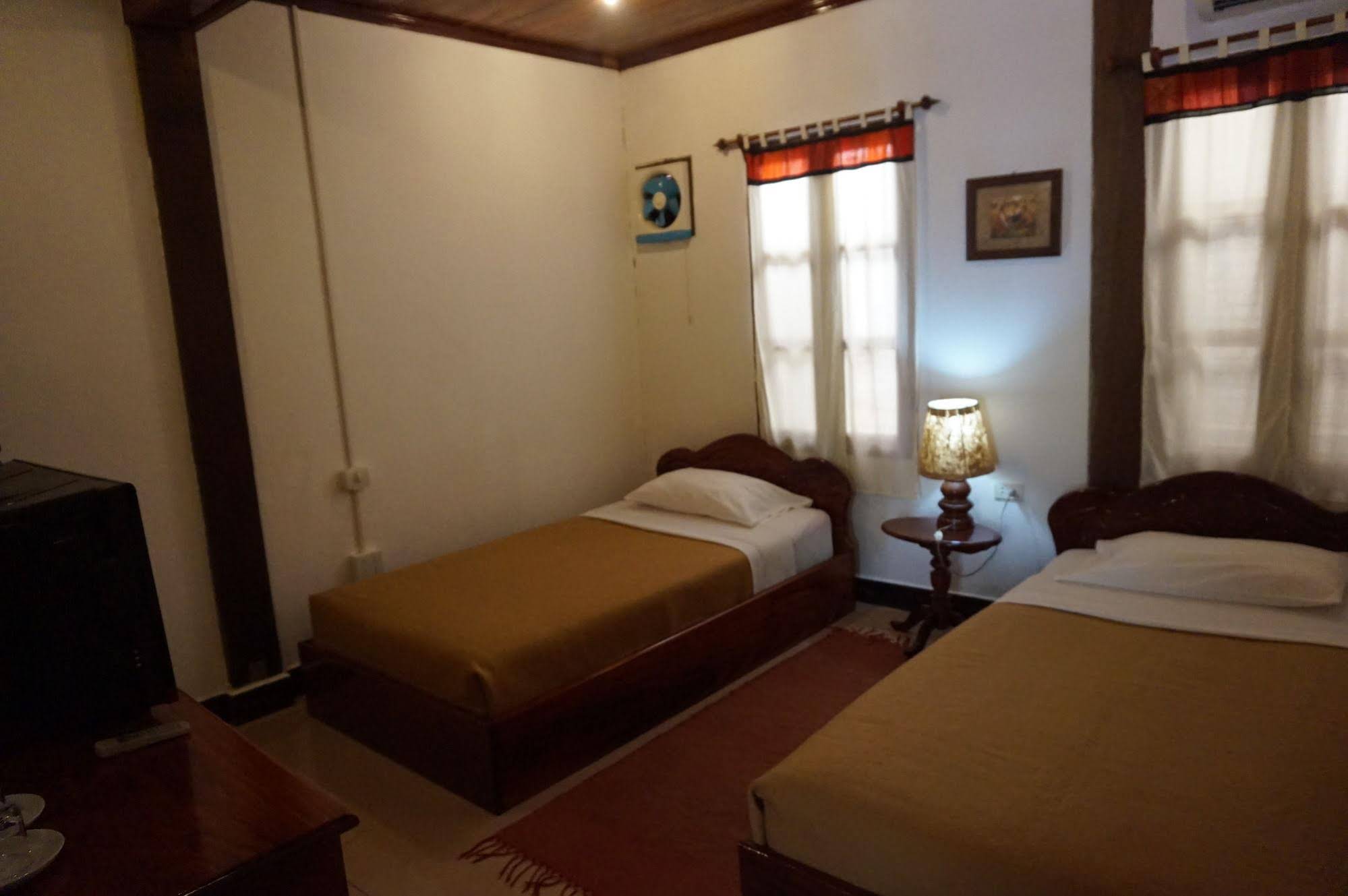 Villa Ouis NamKhan Riverside