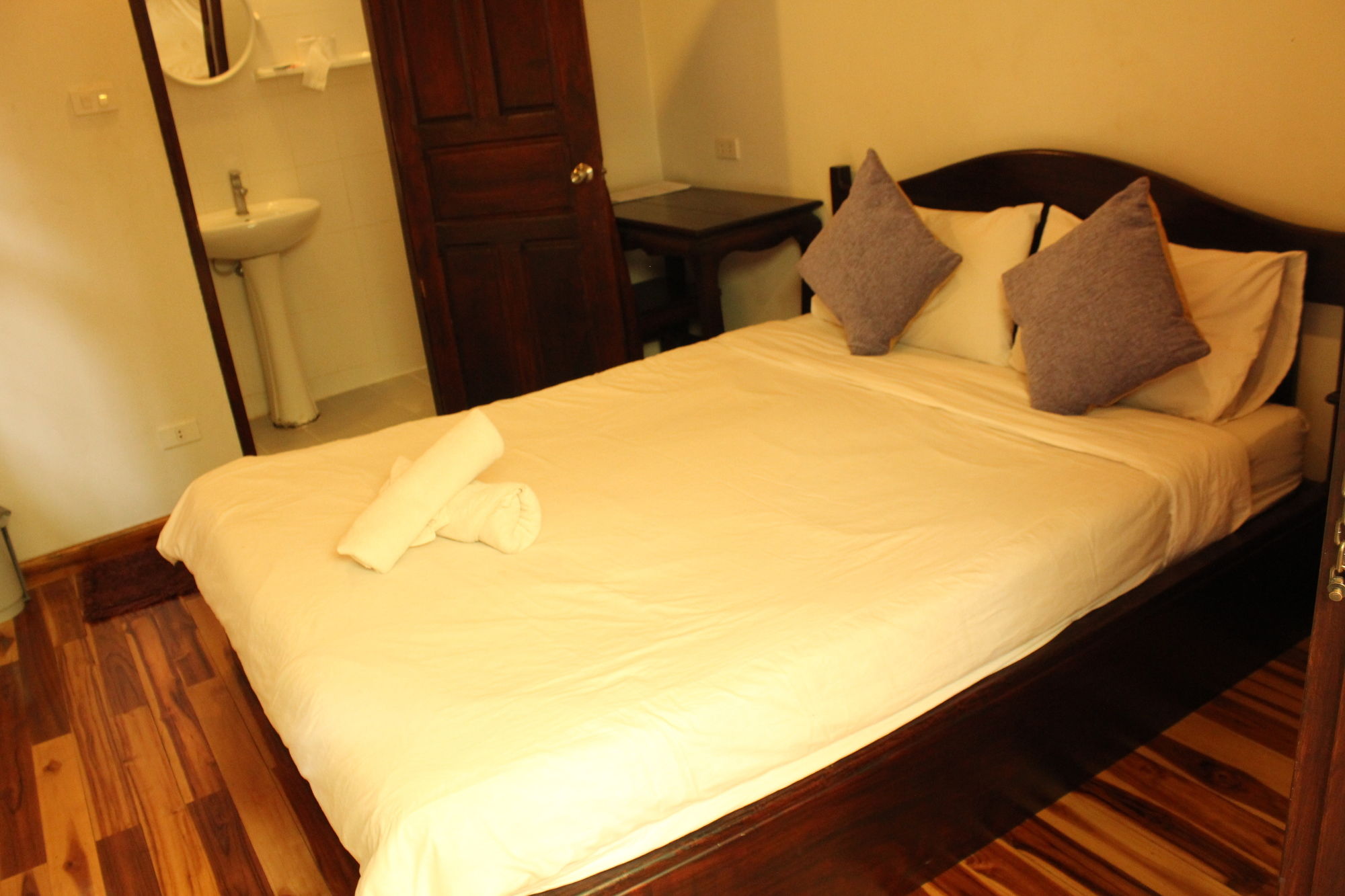 Pakam Guesthouse
