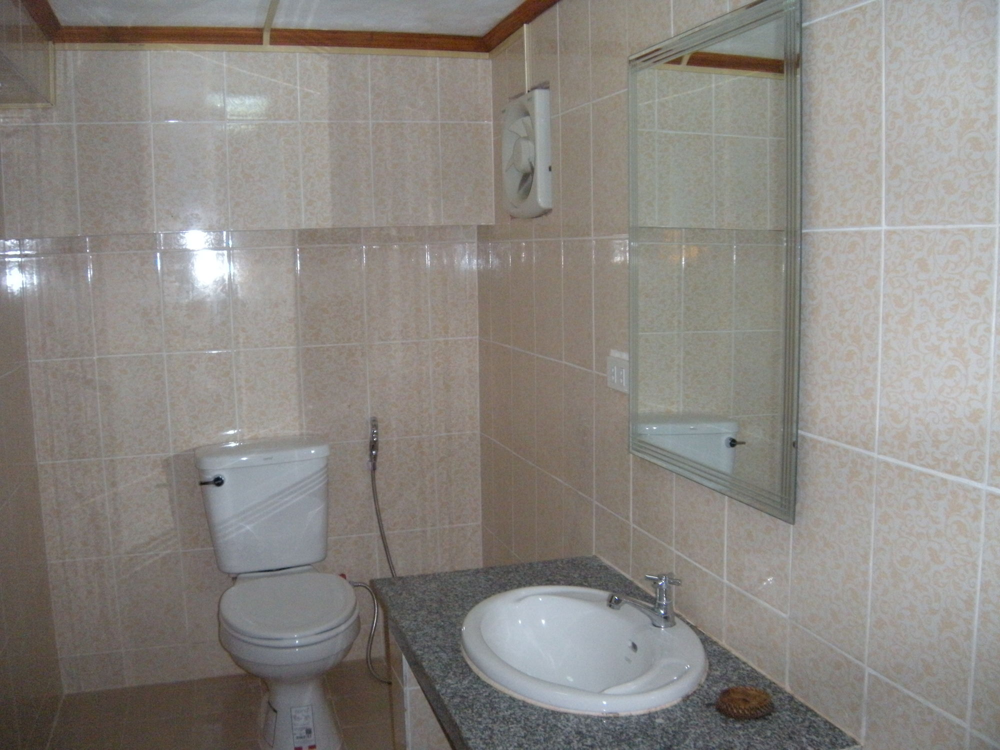 Phone Praseuth Guesthouse