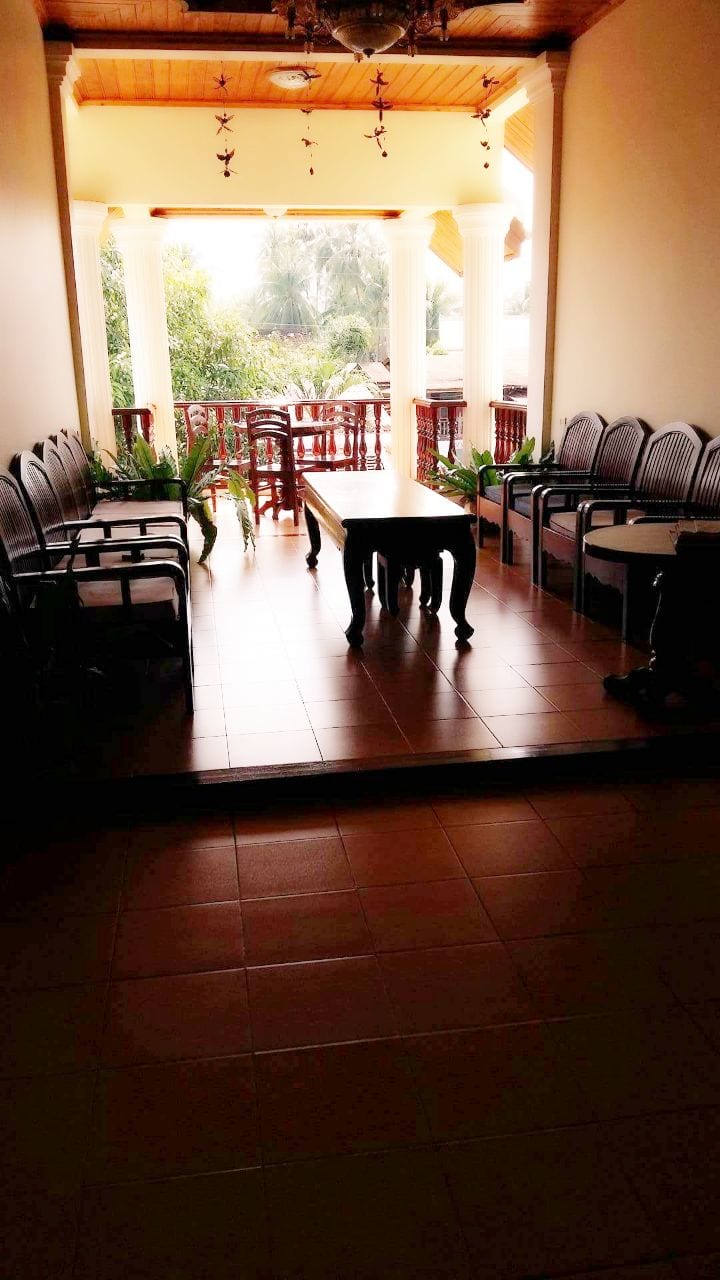 Phone Praseuth Guesthouse