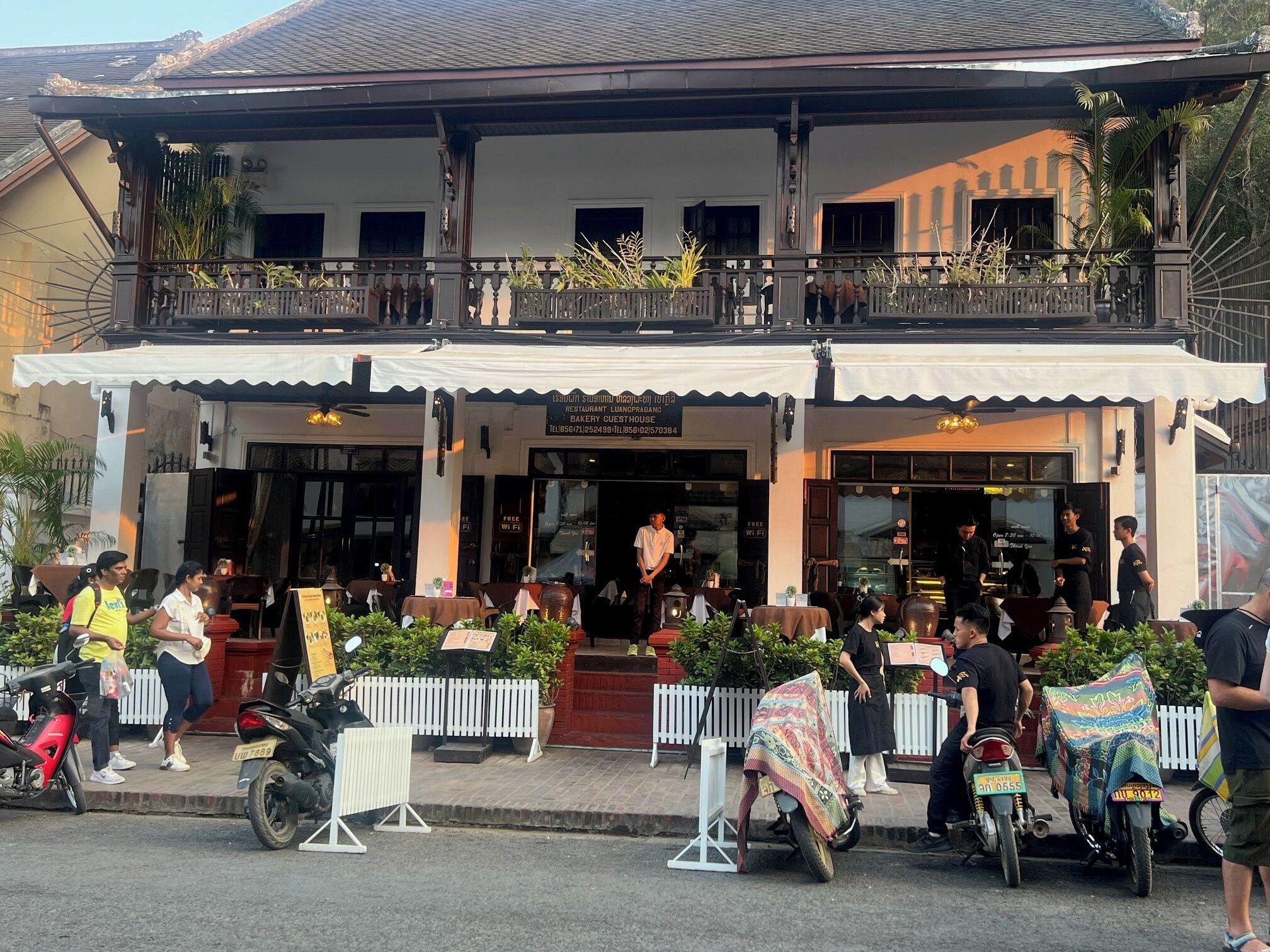 Restaurant Luang Prabang Bakery & Guest House