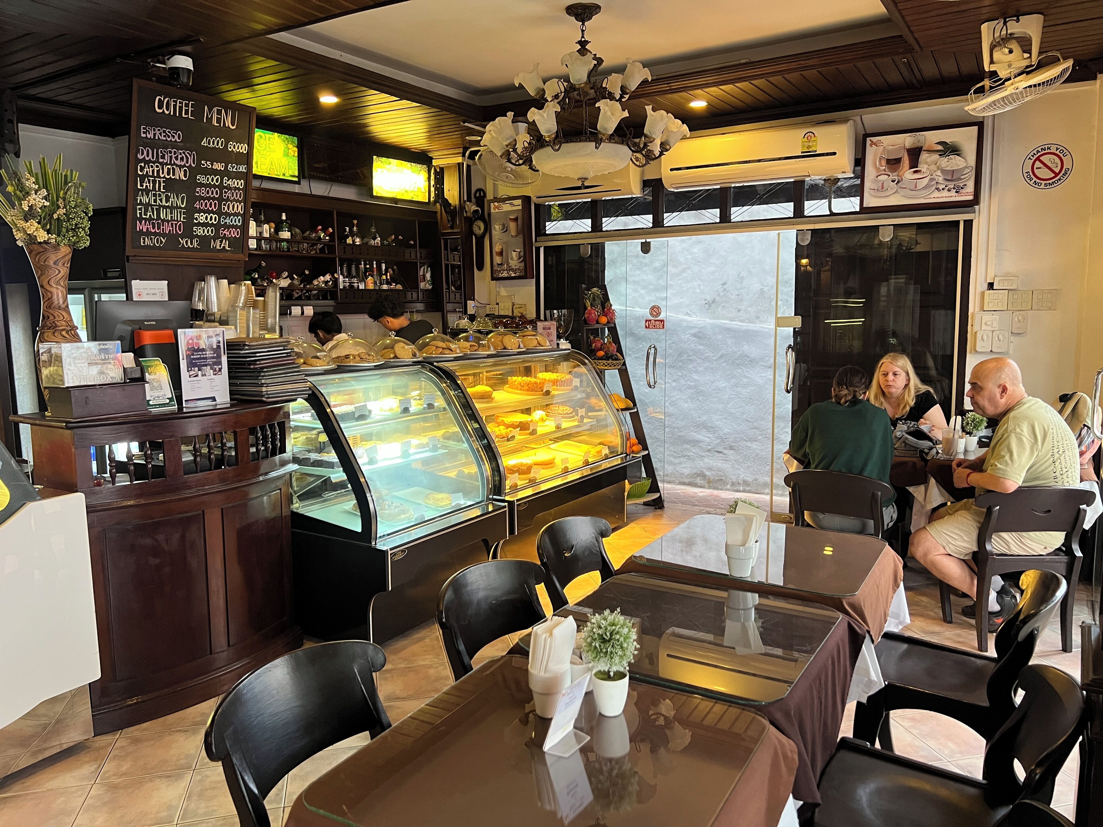 Restaurant Luang Prabang Bakery & Guest House