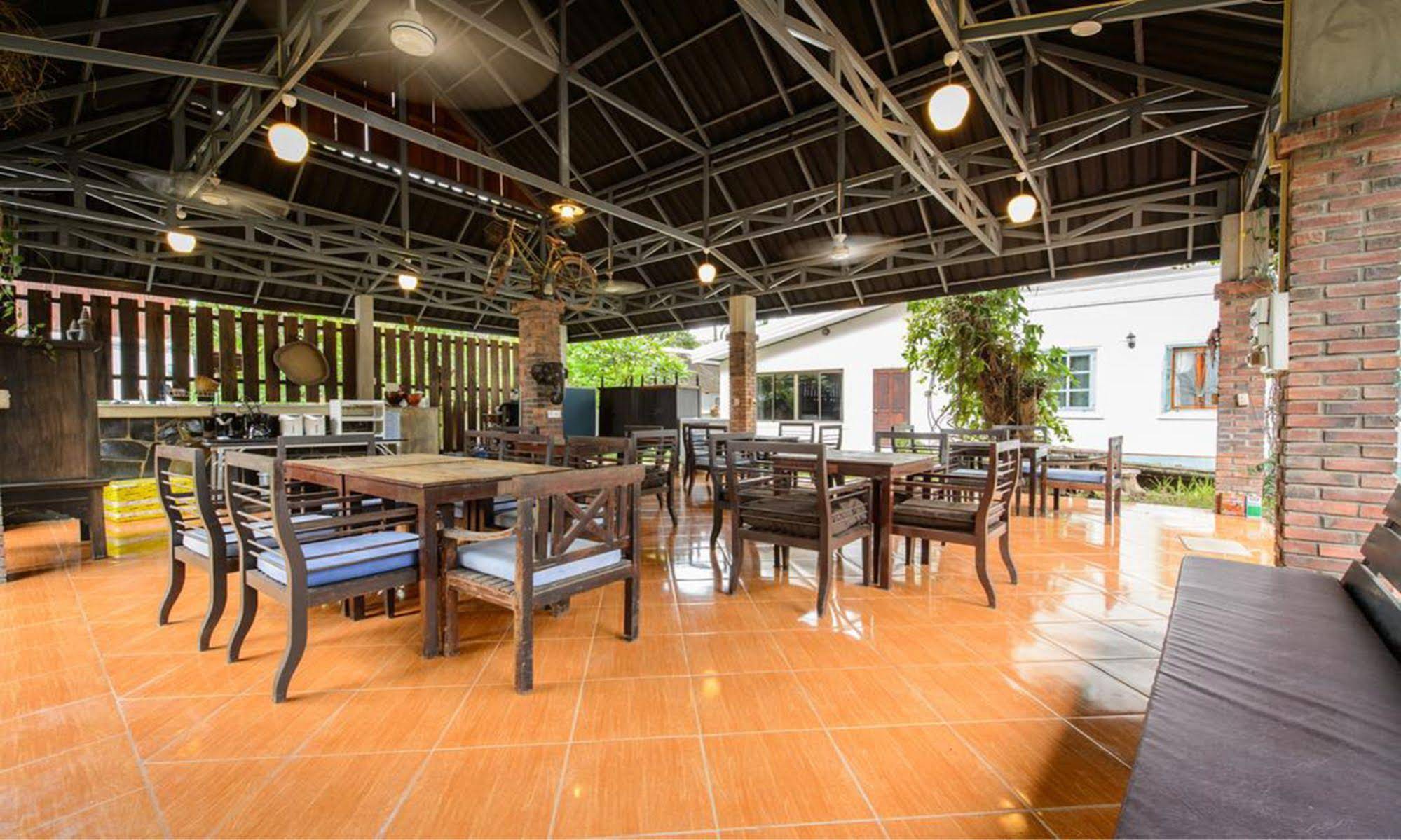 Sabaidee Guesthouse