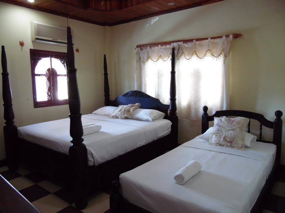 Sakura Hotel