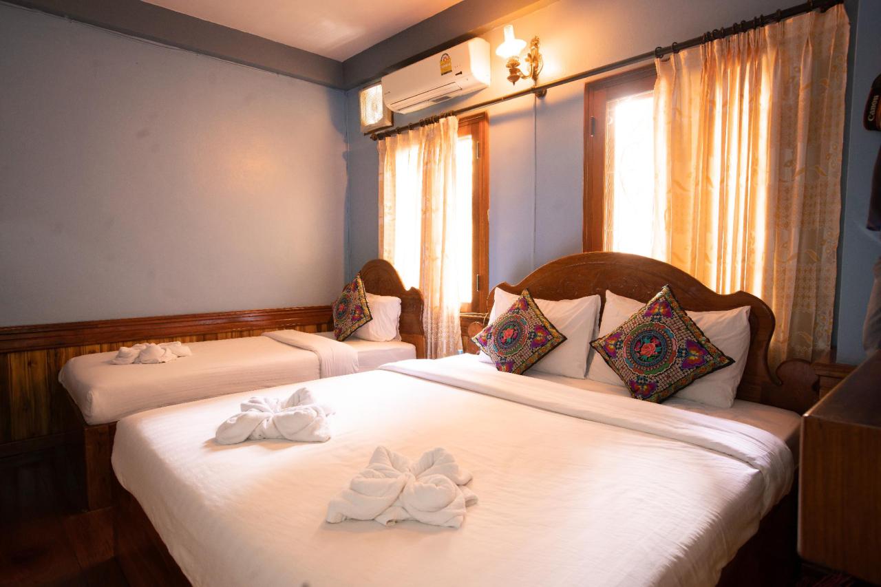Salakphet Guesthouse