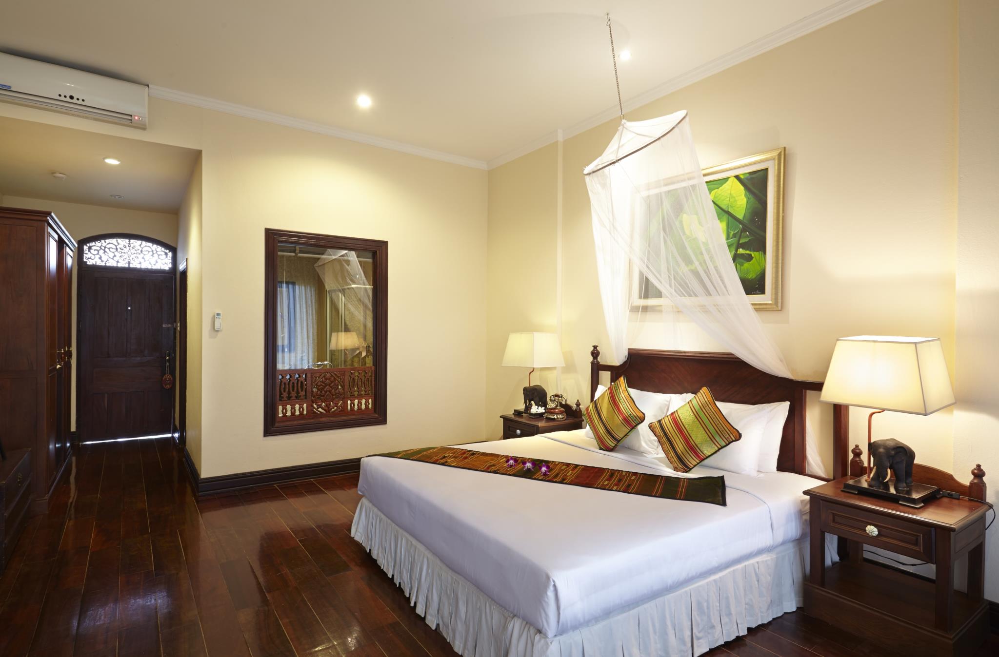 Santi Resort & Spa