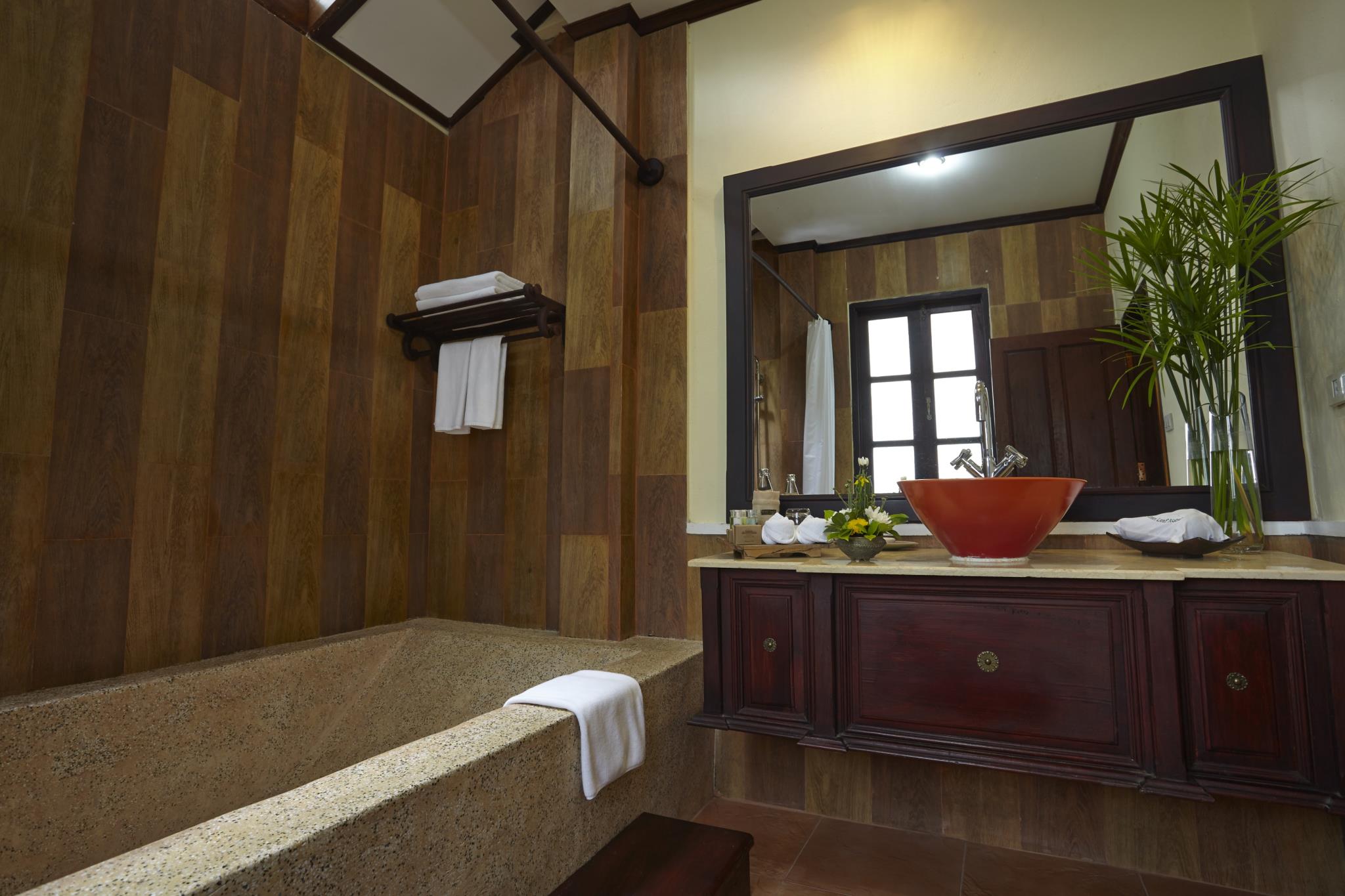 Santi Resort & Spa