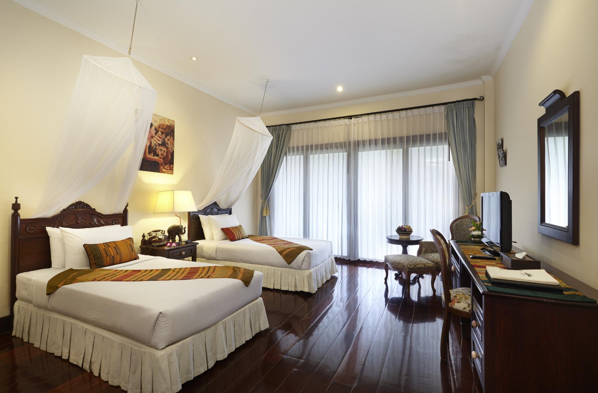 Santi Resort & Spa
