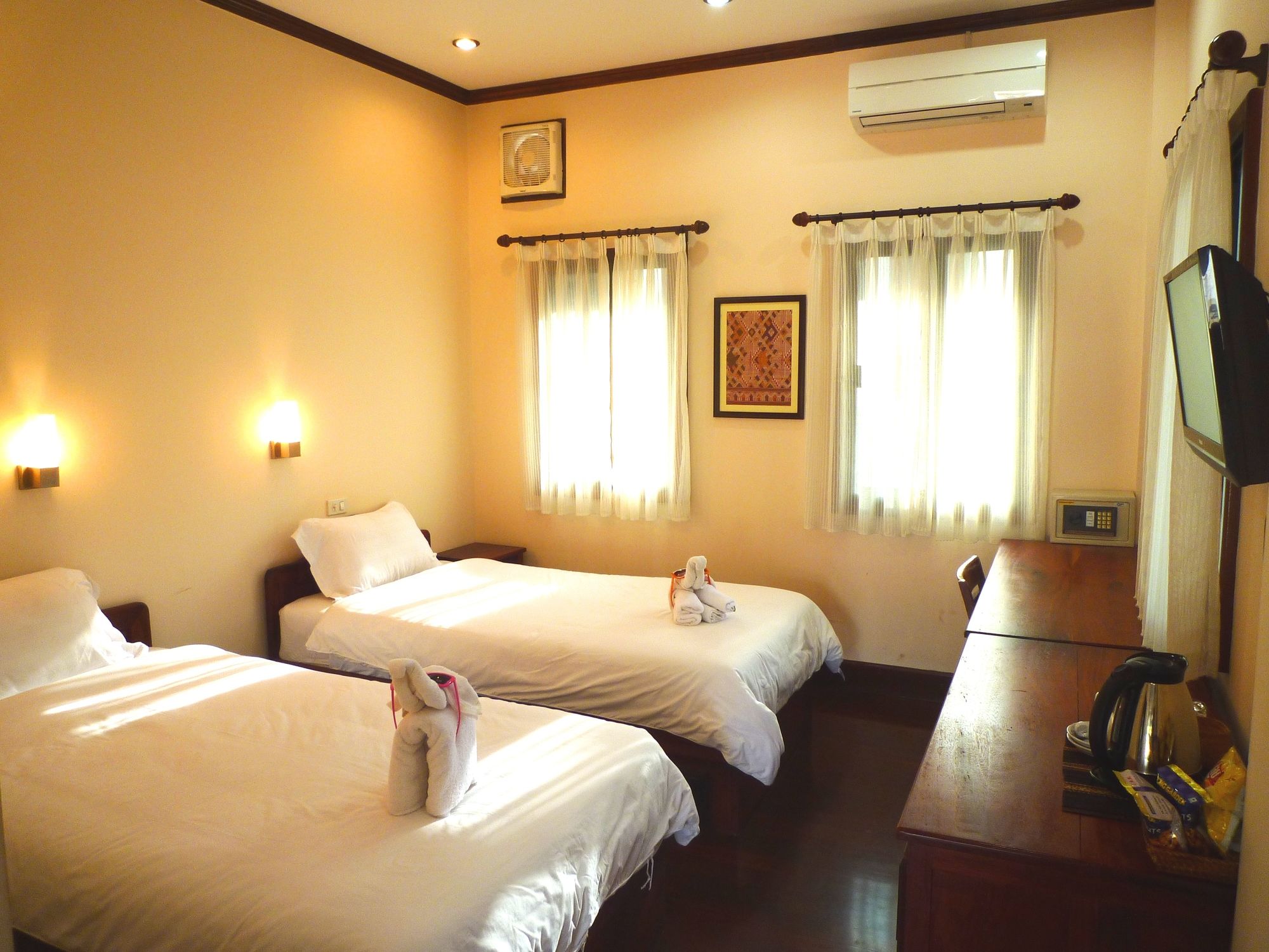 Saynamkhan Ban Vatnong Hotel