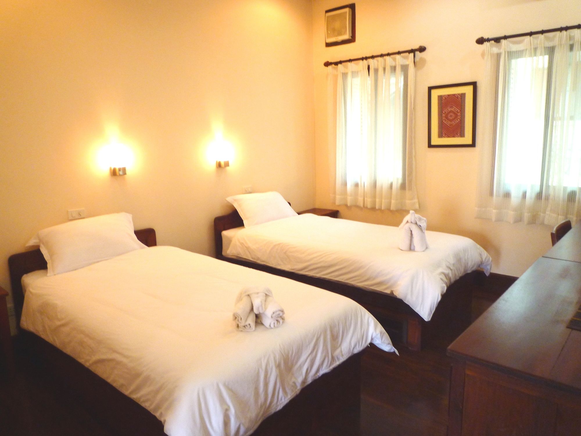 Saynamkhan Ban Vatnong Hotel