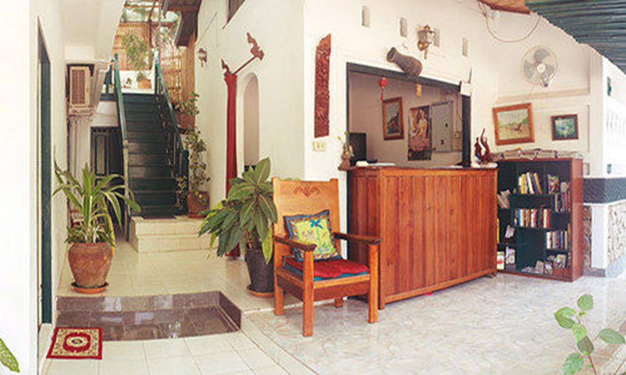 Sayo Naga Guesthouse